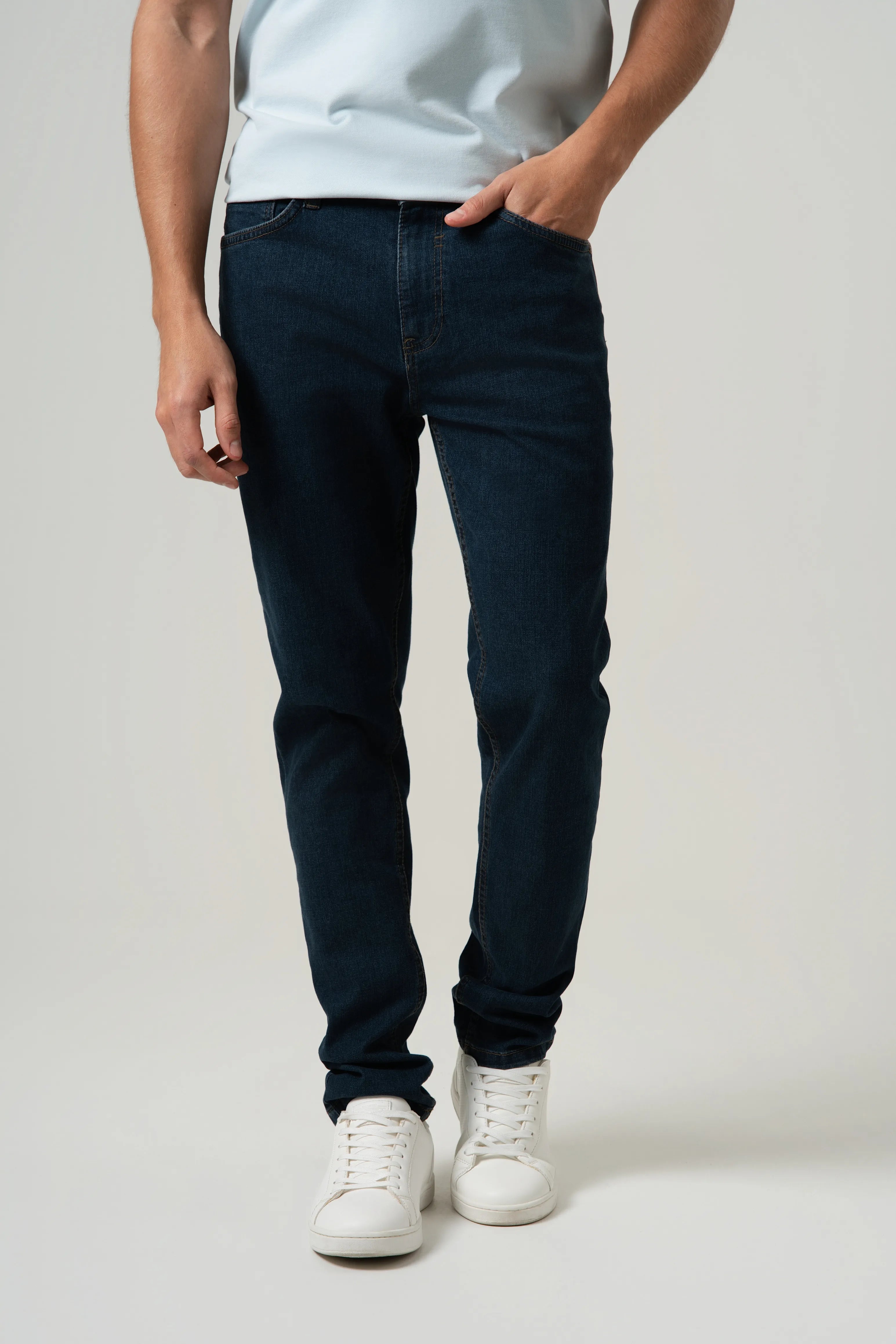 JEAN 5 BOLSILLOS COLOR AZUL OSCURO