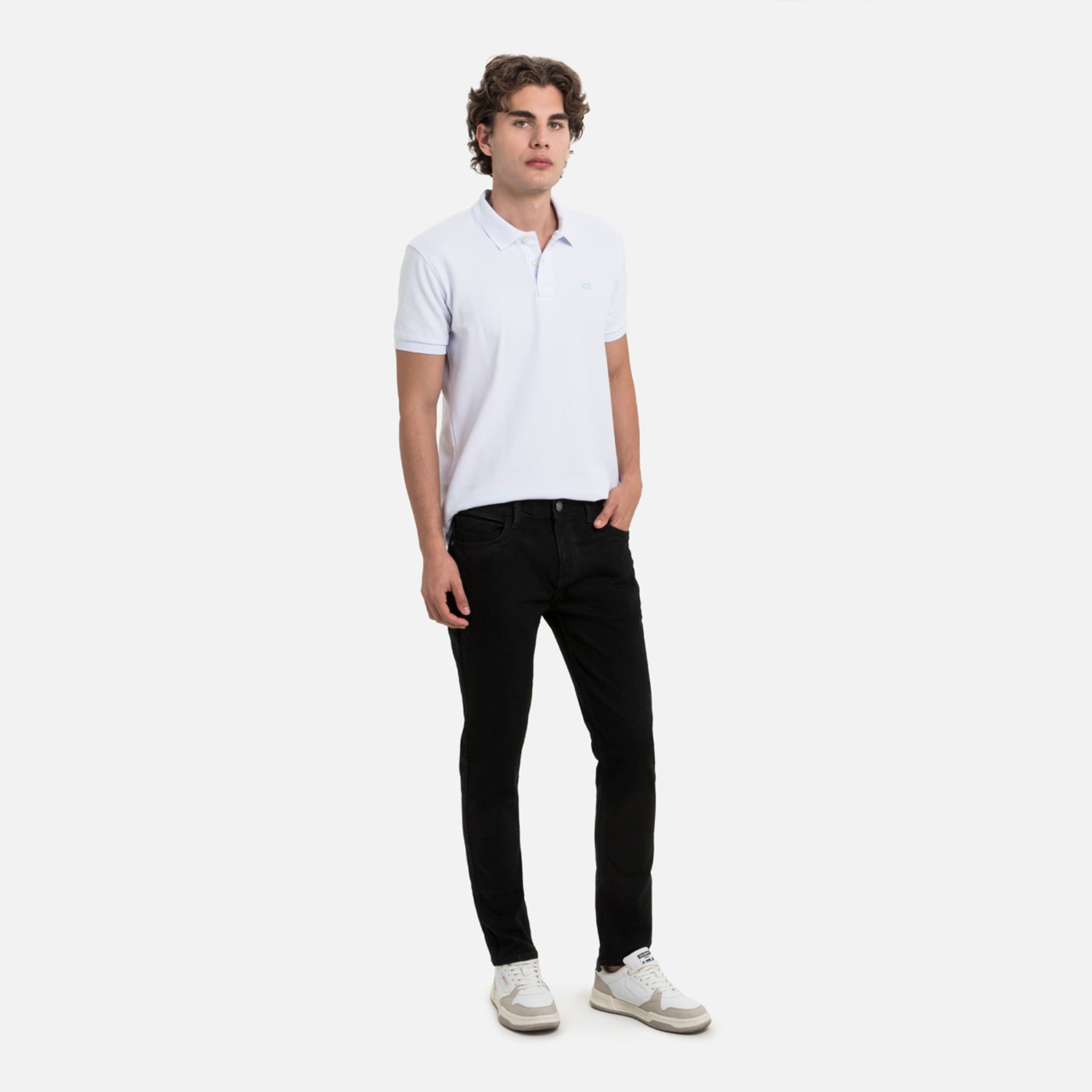 JEAN 5 BOLSILLOS COLOR NEGRO NEGRO