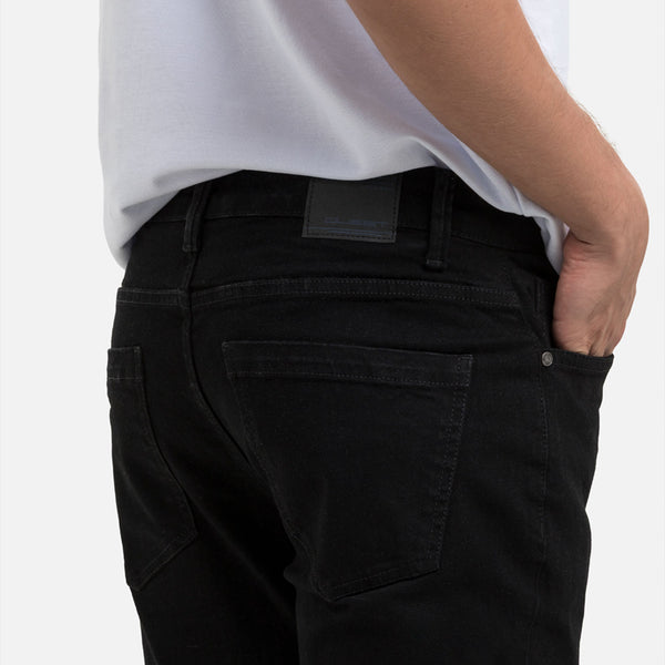 JEAN 5 BOLSILLOS COLOR NEGRO NEGRO