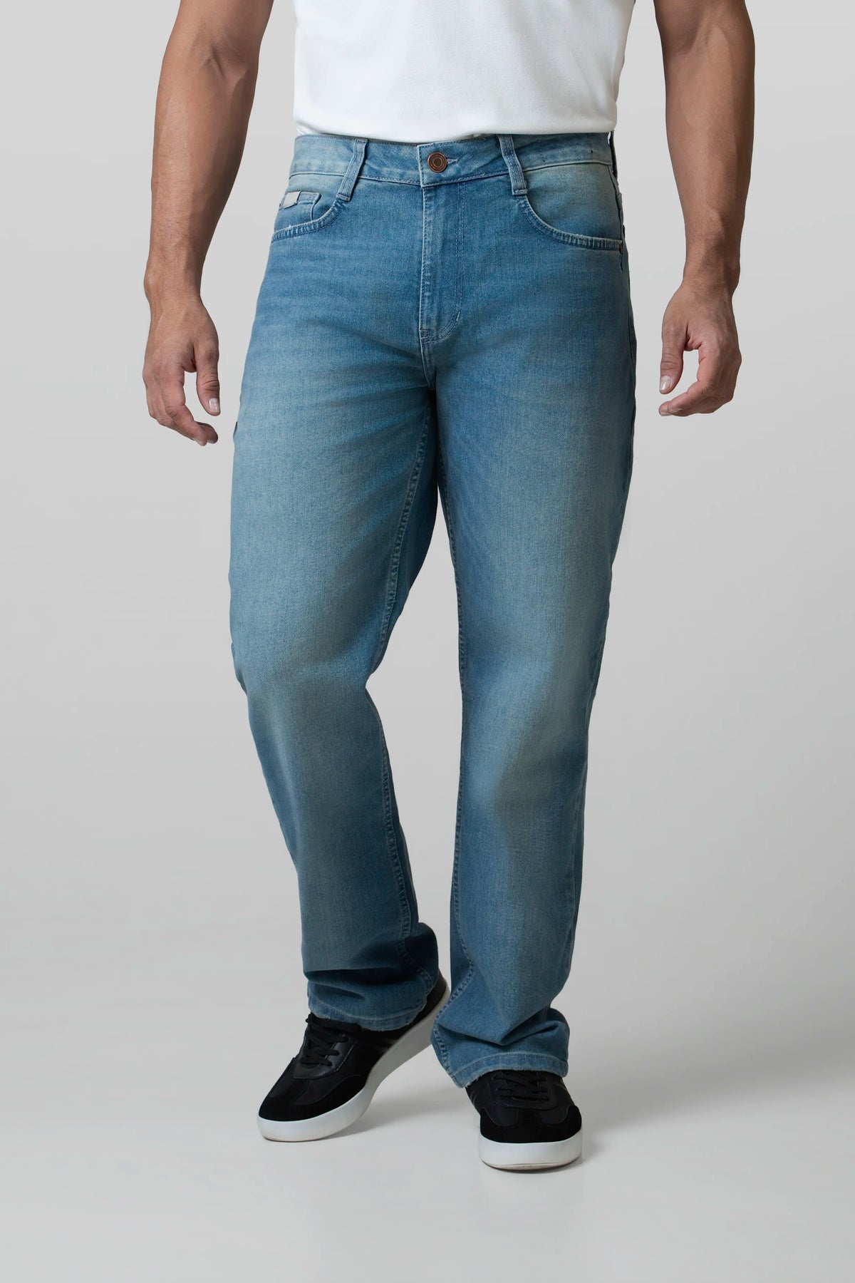 JEAN 5 BOLSILLOS COLOR AZUL CLARO