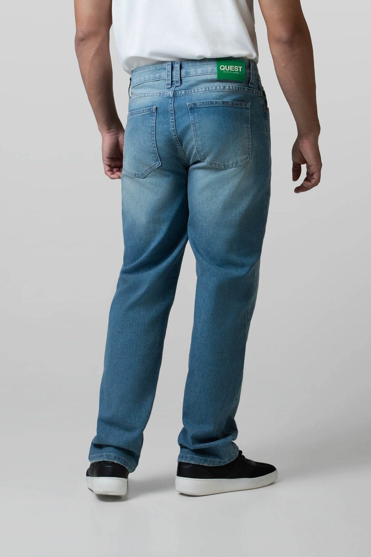 JEAN 5 BOLSILLOS COLOR AZUL CLARO