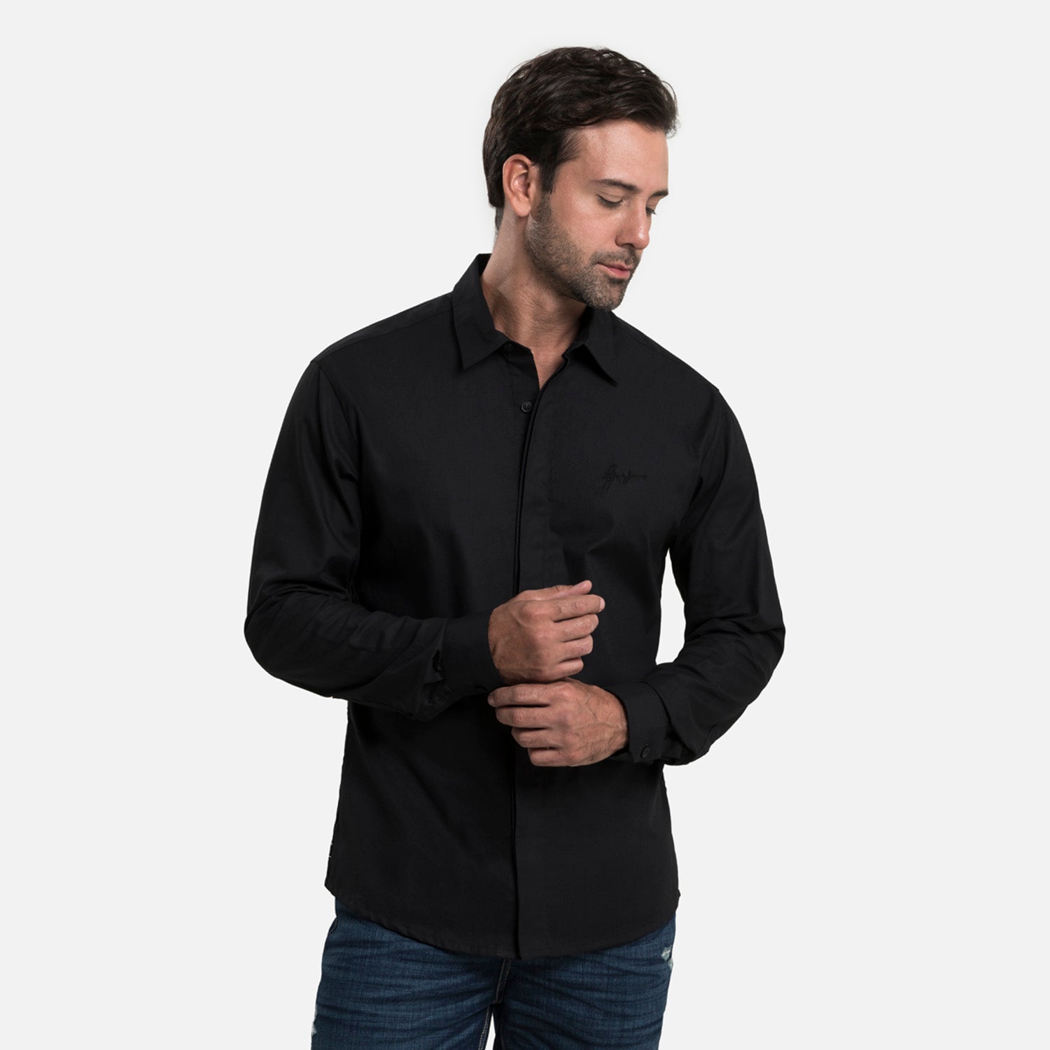 CAMISA MANGA LARGA COLOR NEGRO