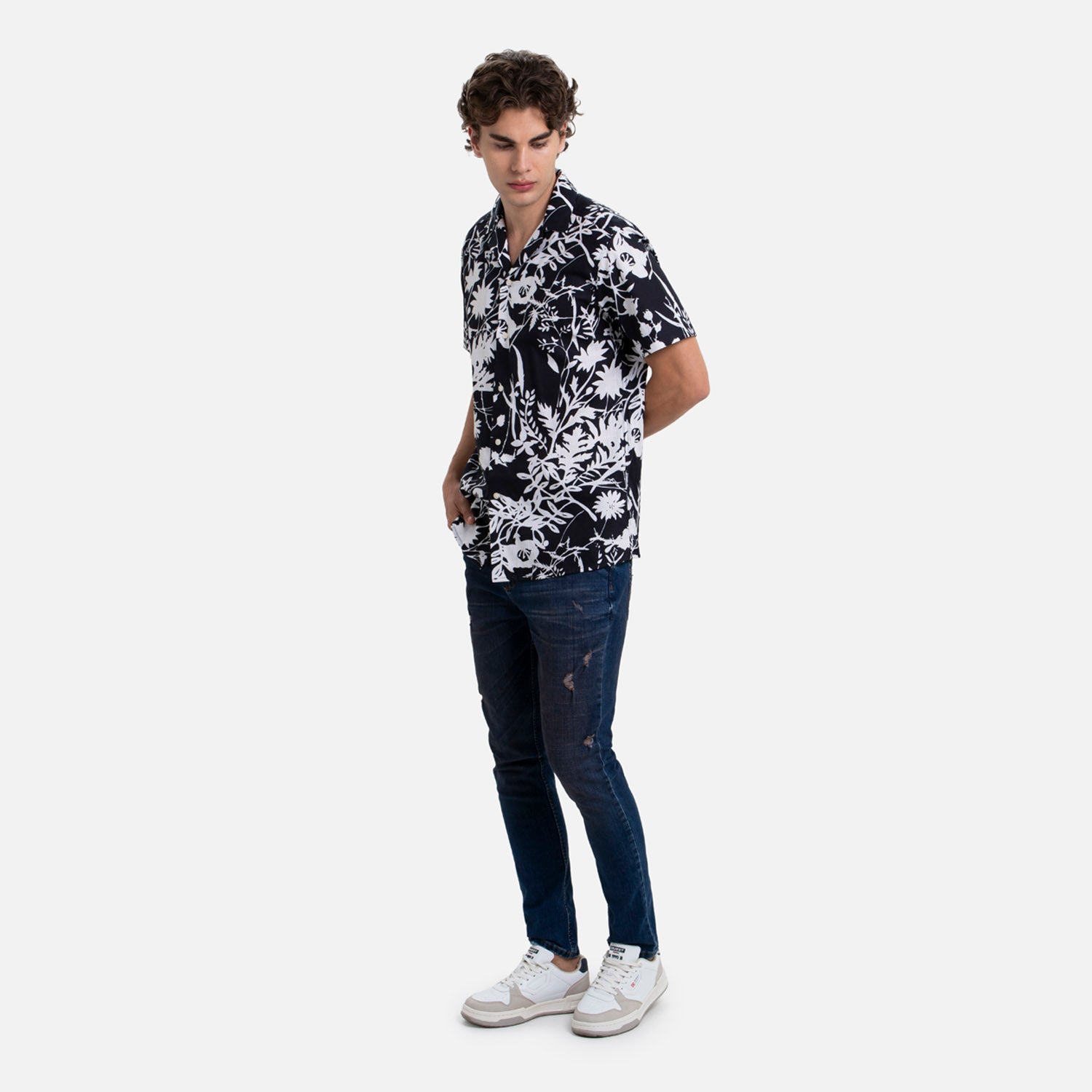 CAMISA MANGA CORTA COLOR NEGRO