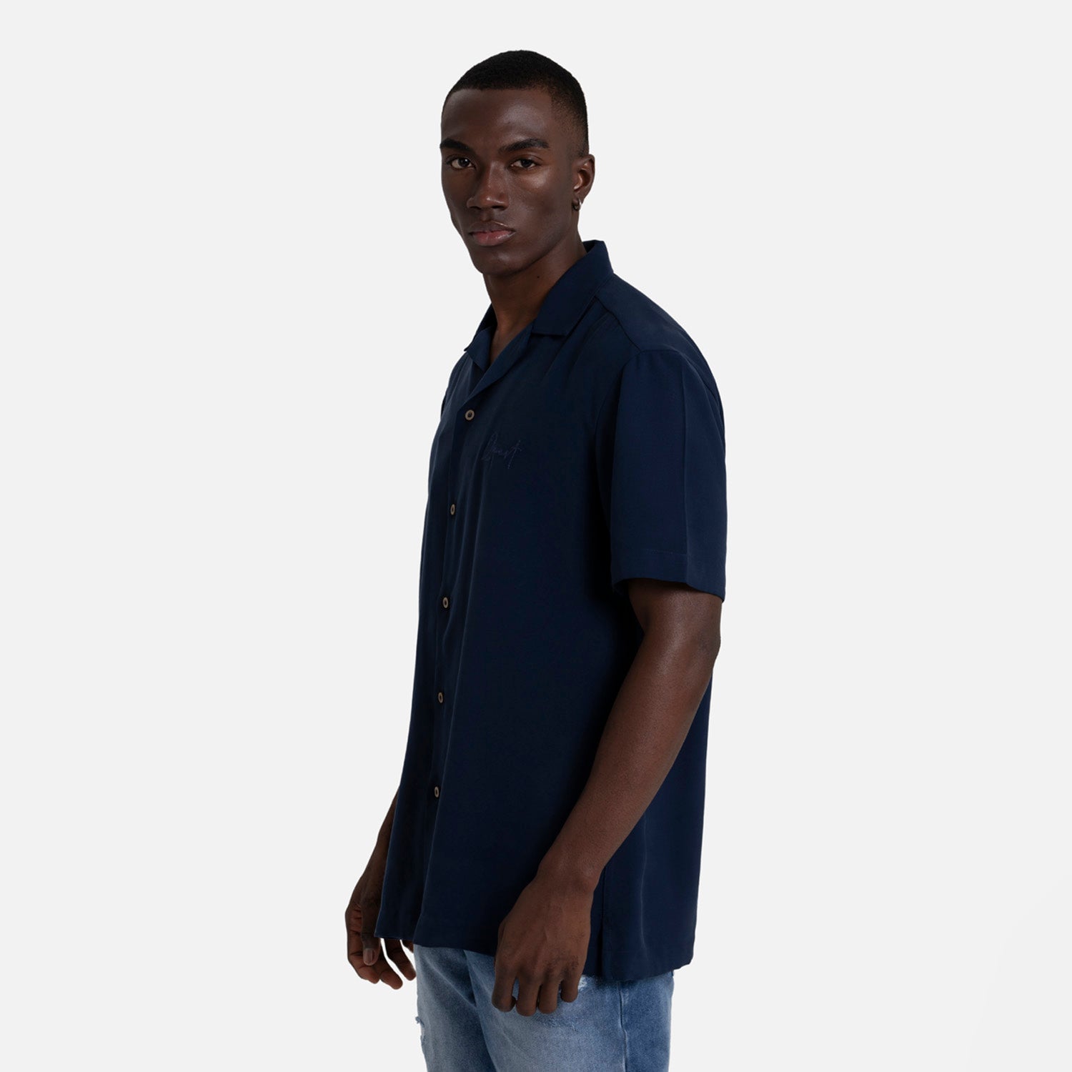 CAMISA MANGA CORTA COLOR AZUL OSCURO
