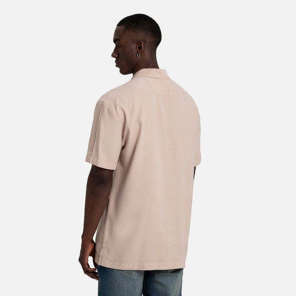 CAMISA MANGA CORTA COLOR BEIGE