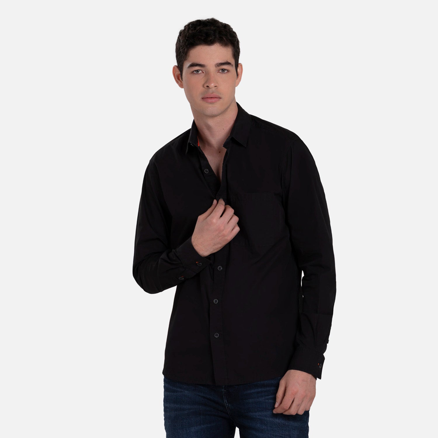 CAMISA MANGA LARGA COLOR NEGRO