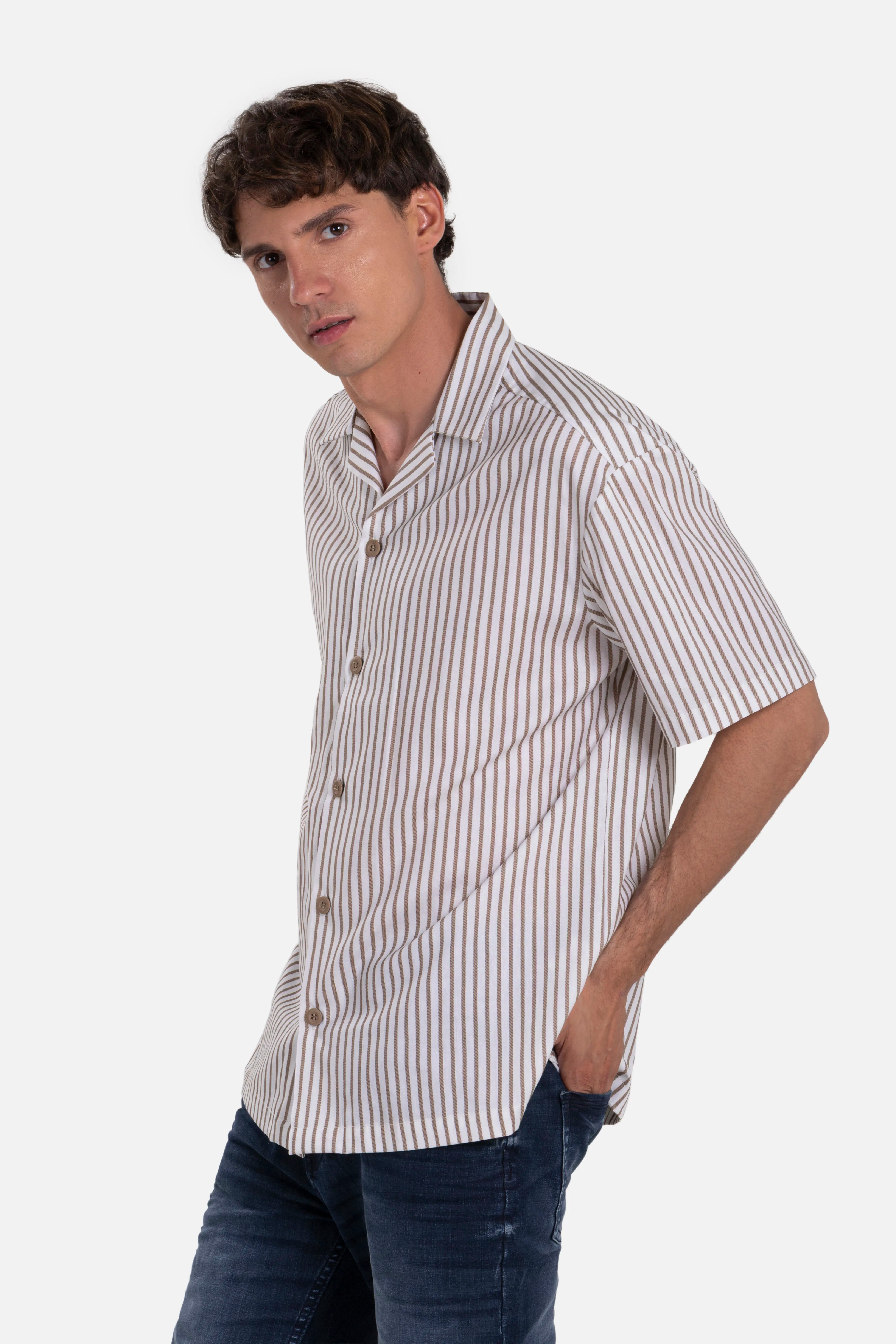 CAMISA MANGA CORTA COLOR KAKI