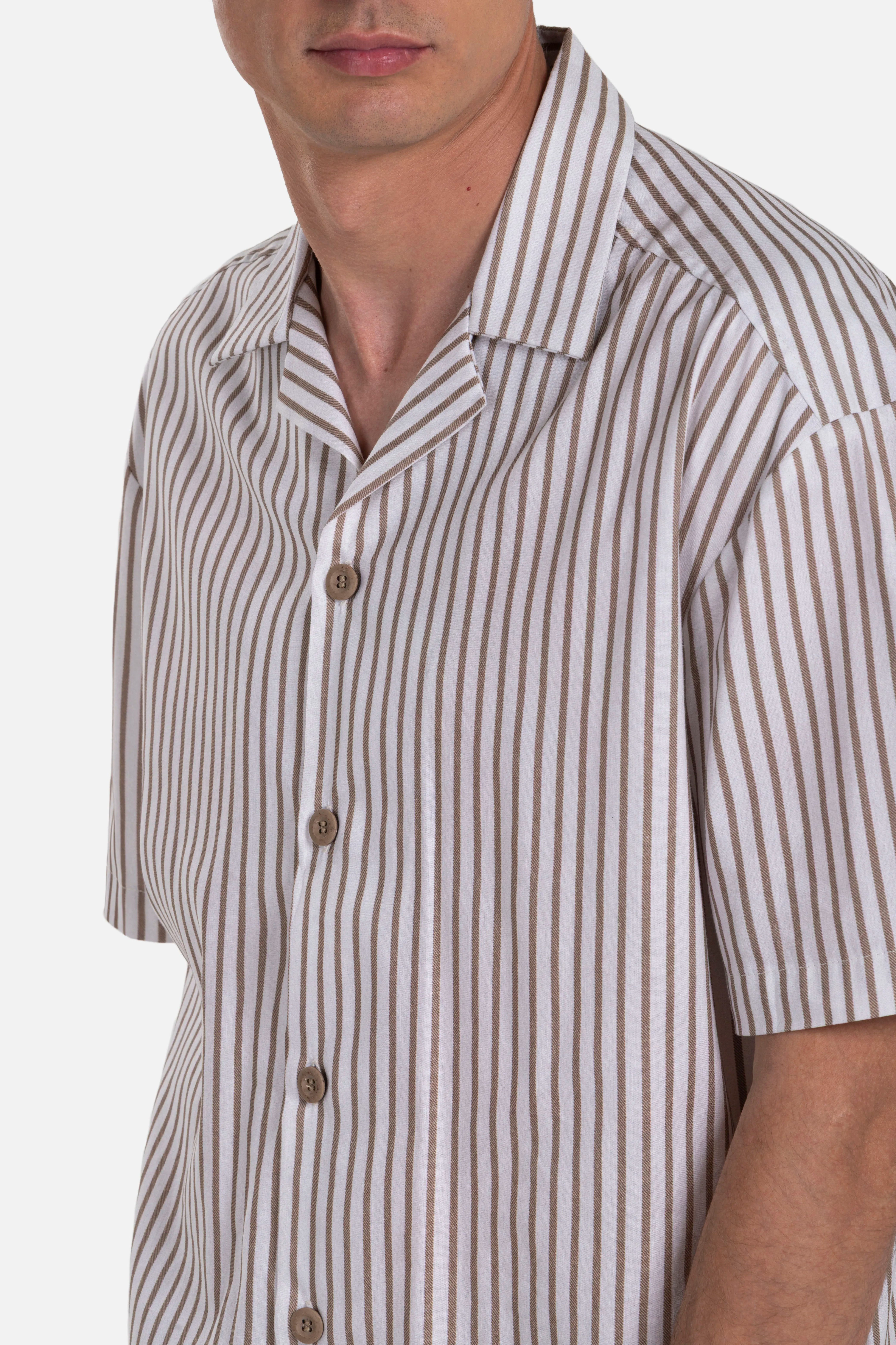 CAMISA MANGA CORTA COLOR KAKI