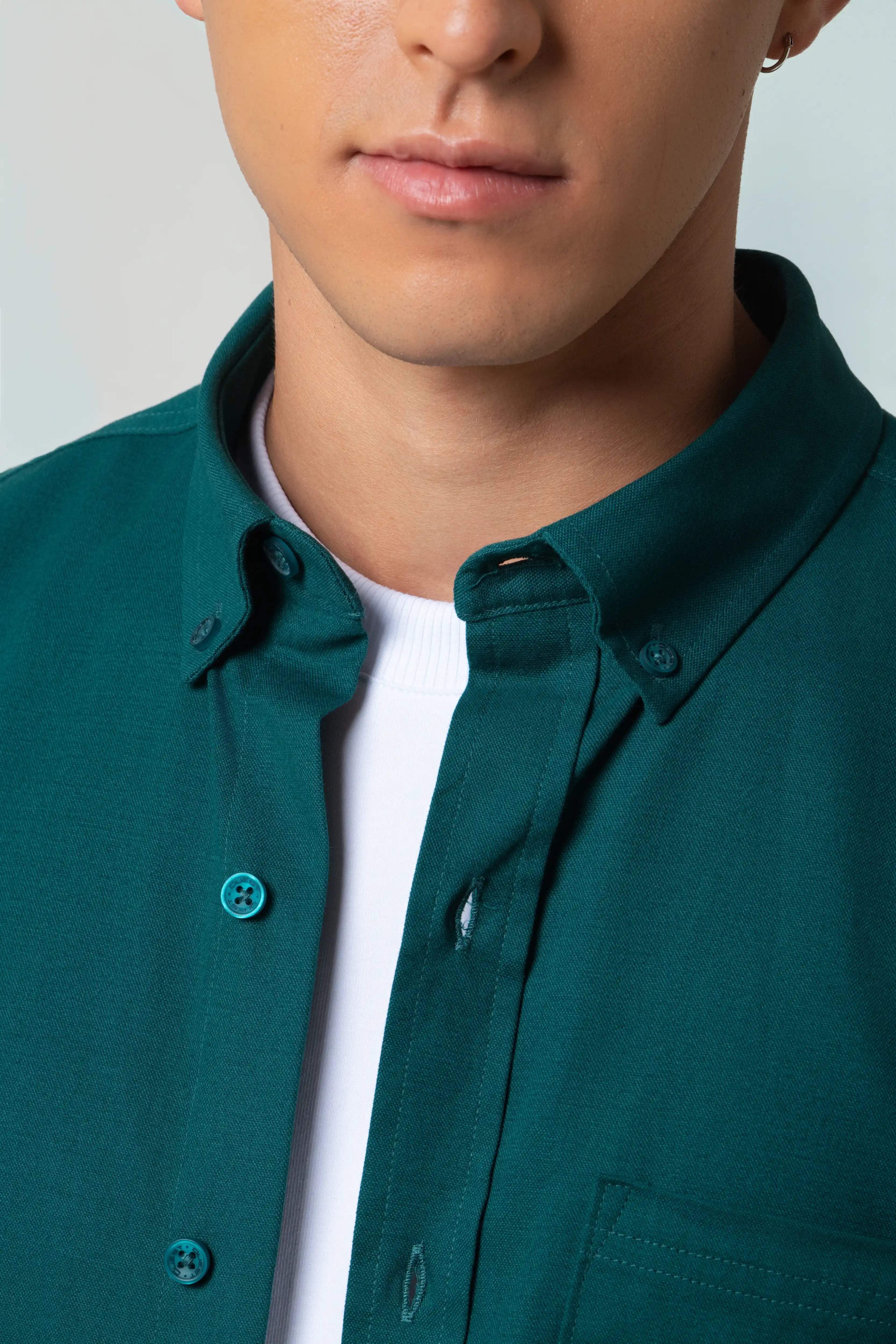 CAMISA MANGA LARGA COLOR VERDE TORMENTA