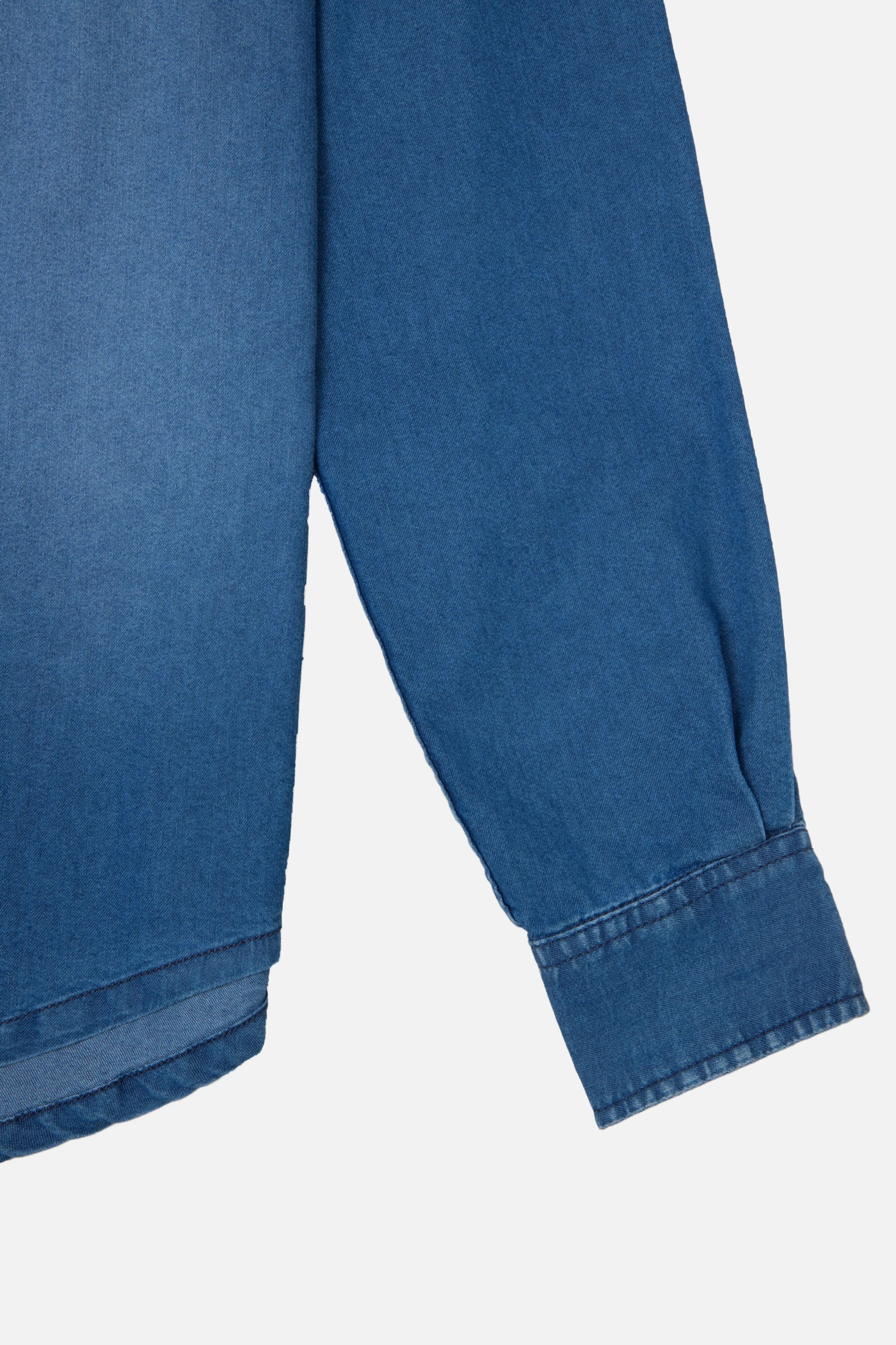 CAMISA MANGA LARGA COLOR AZUL MEDIO