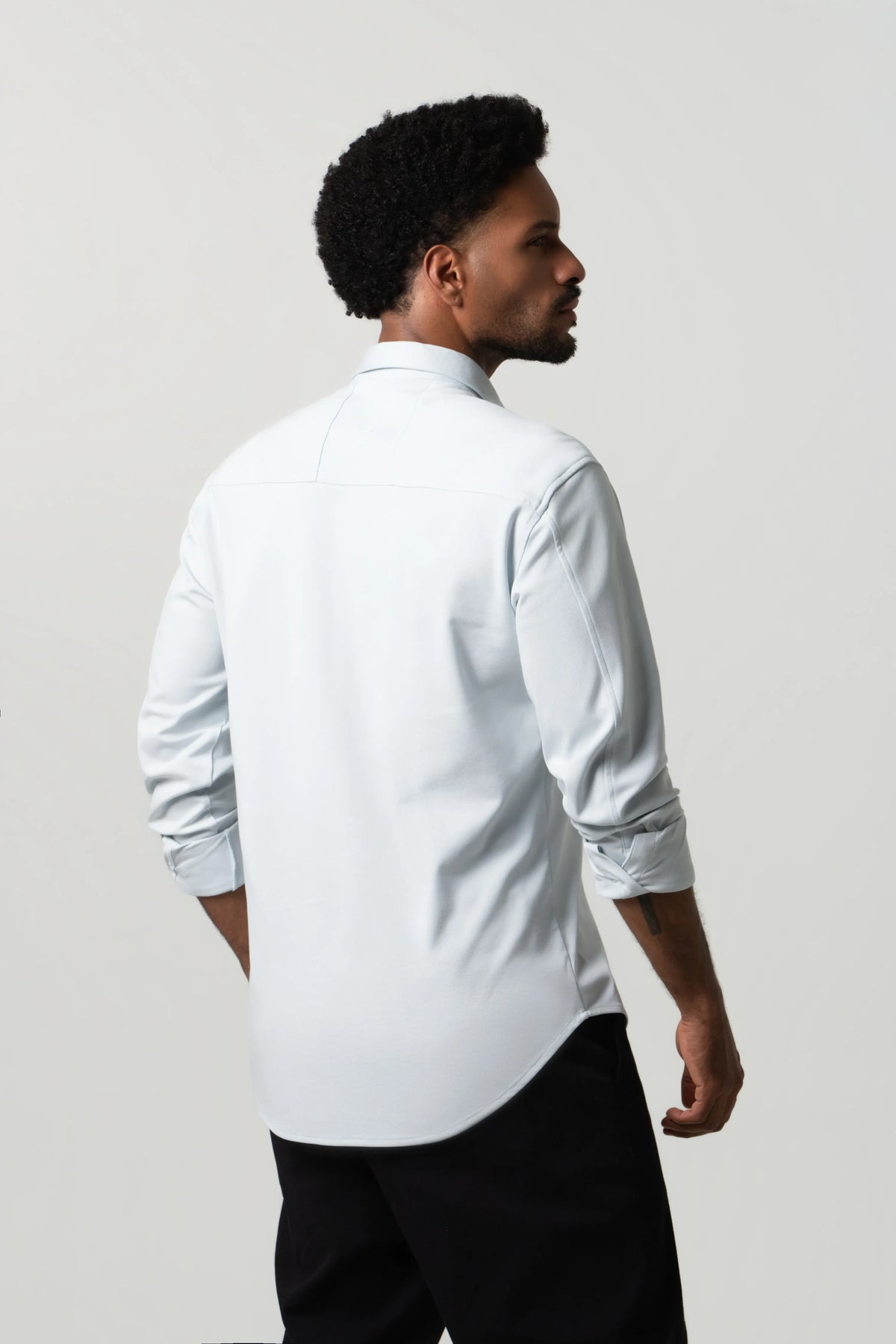 CAMISA MANGA LARGA COLOR AZUL BALADA