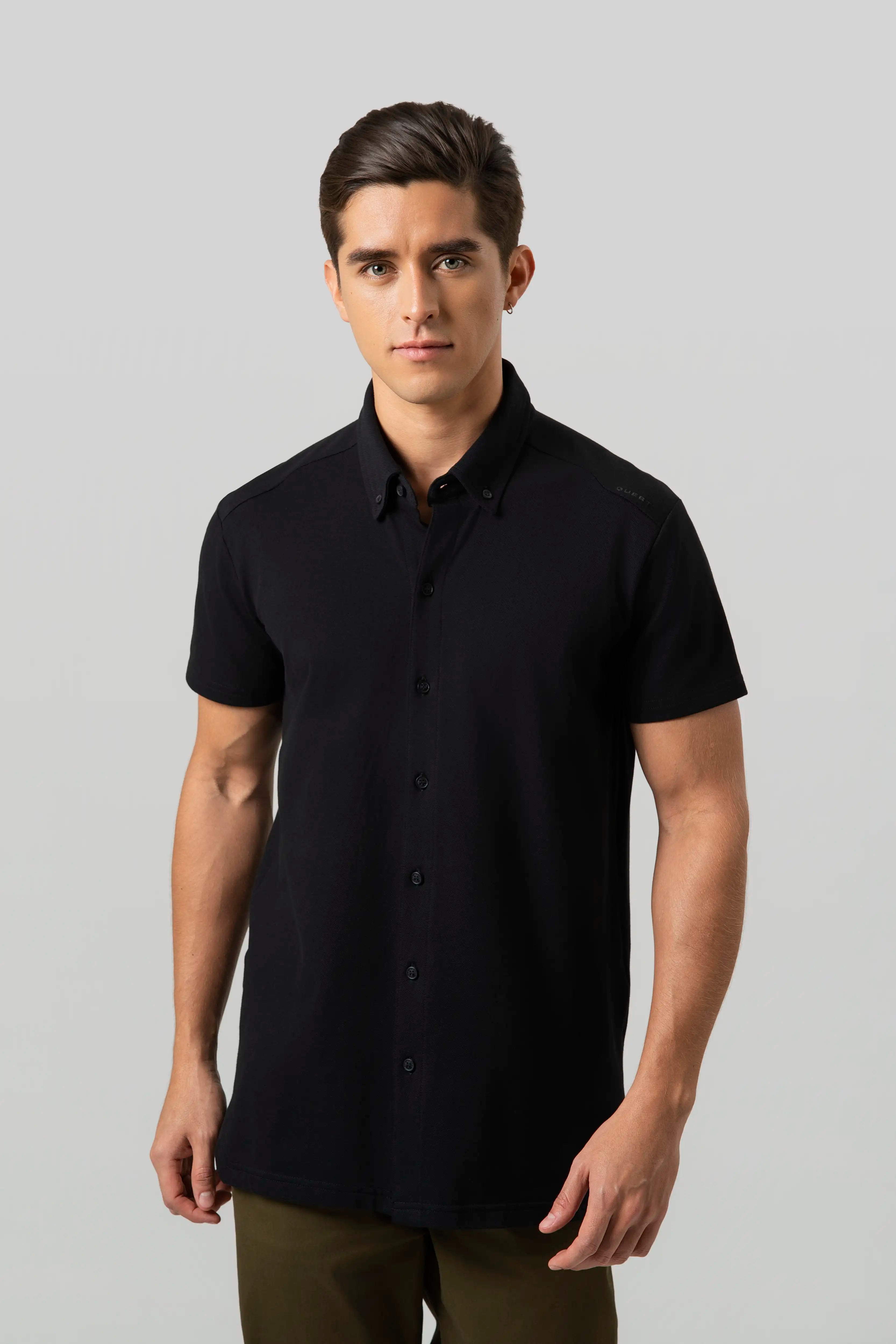 CAMISA MANGA CORTA COLOR NEGRO
