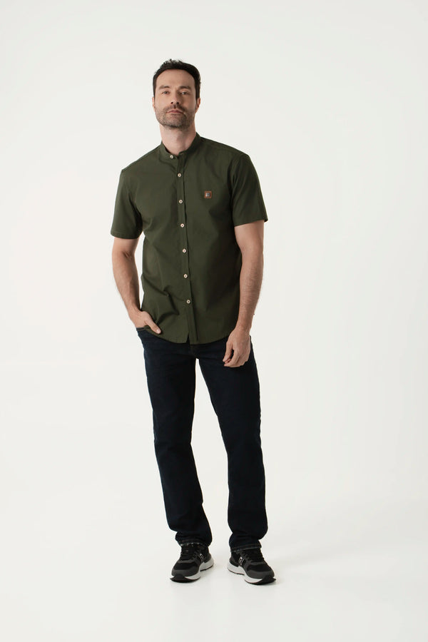 CAMISA MANGA CORTA COLOR VERDE MILITAR