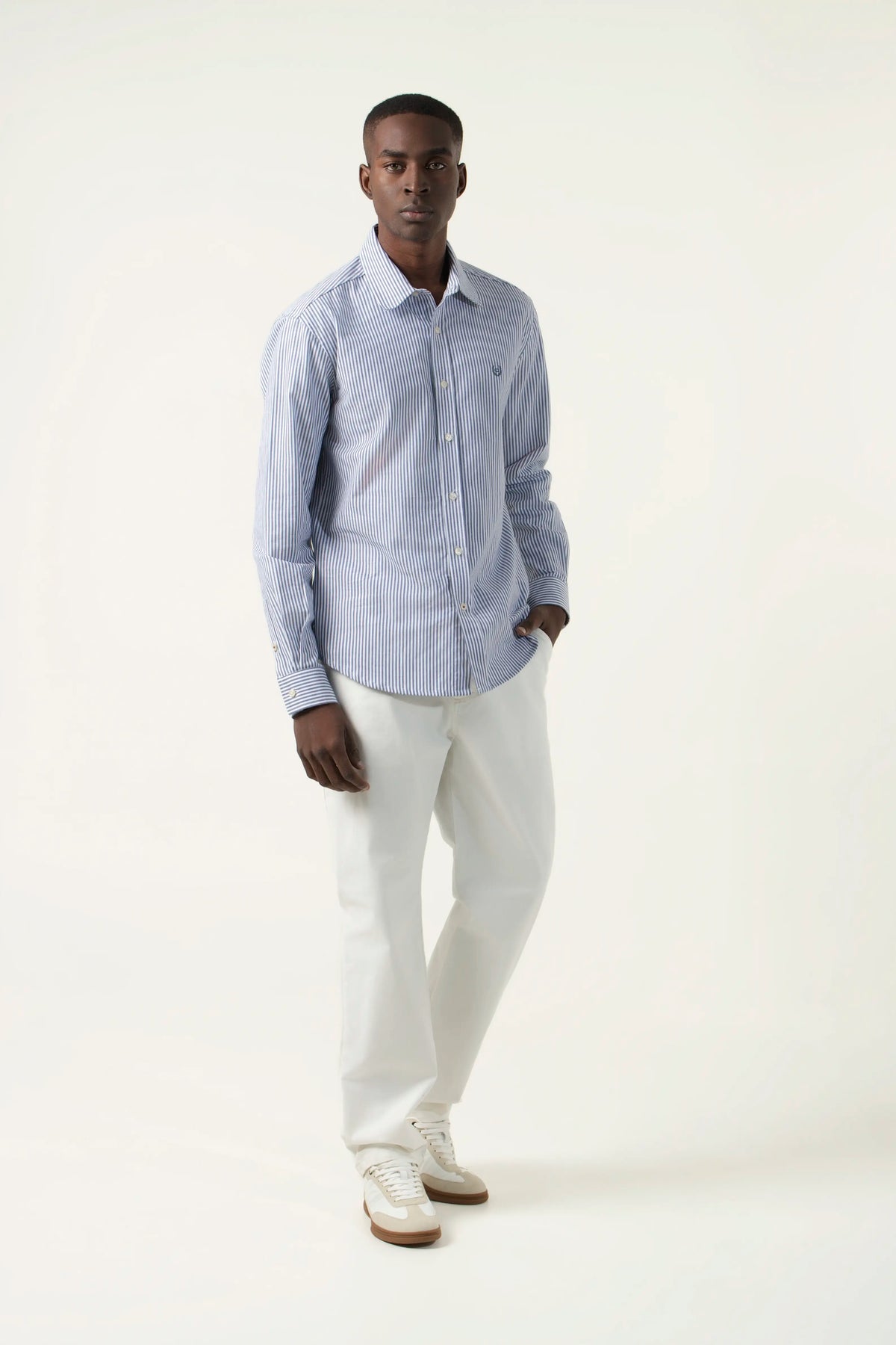 CAMISA MANGA CORTA COLOR BLANCO-AZUL INDIGO