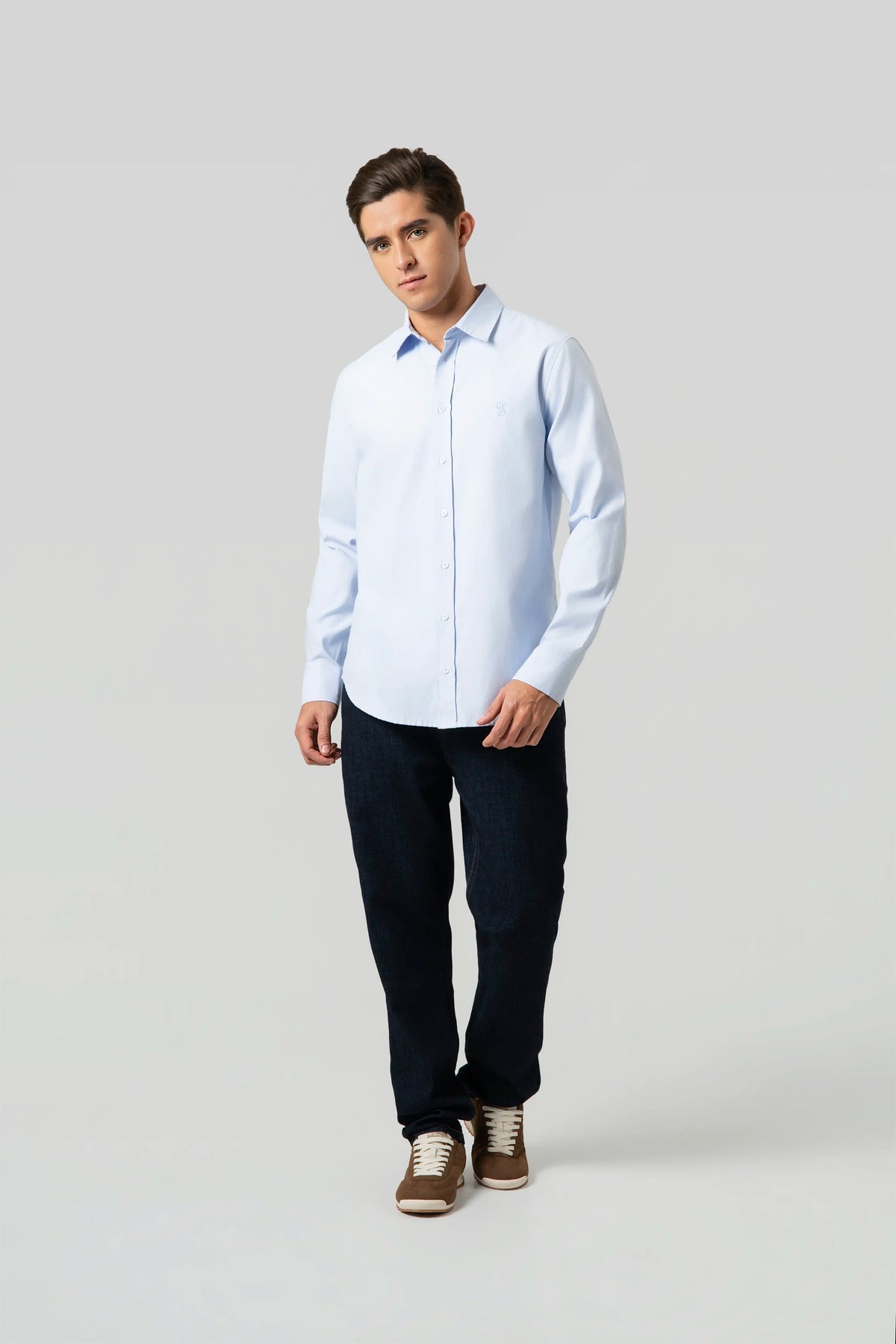 CAMISA MANGA LARGA COLOR AZUL CLARO