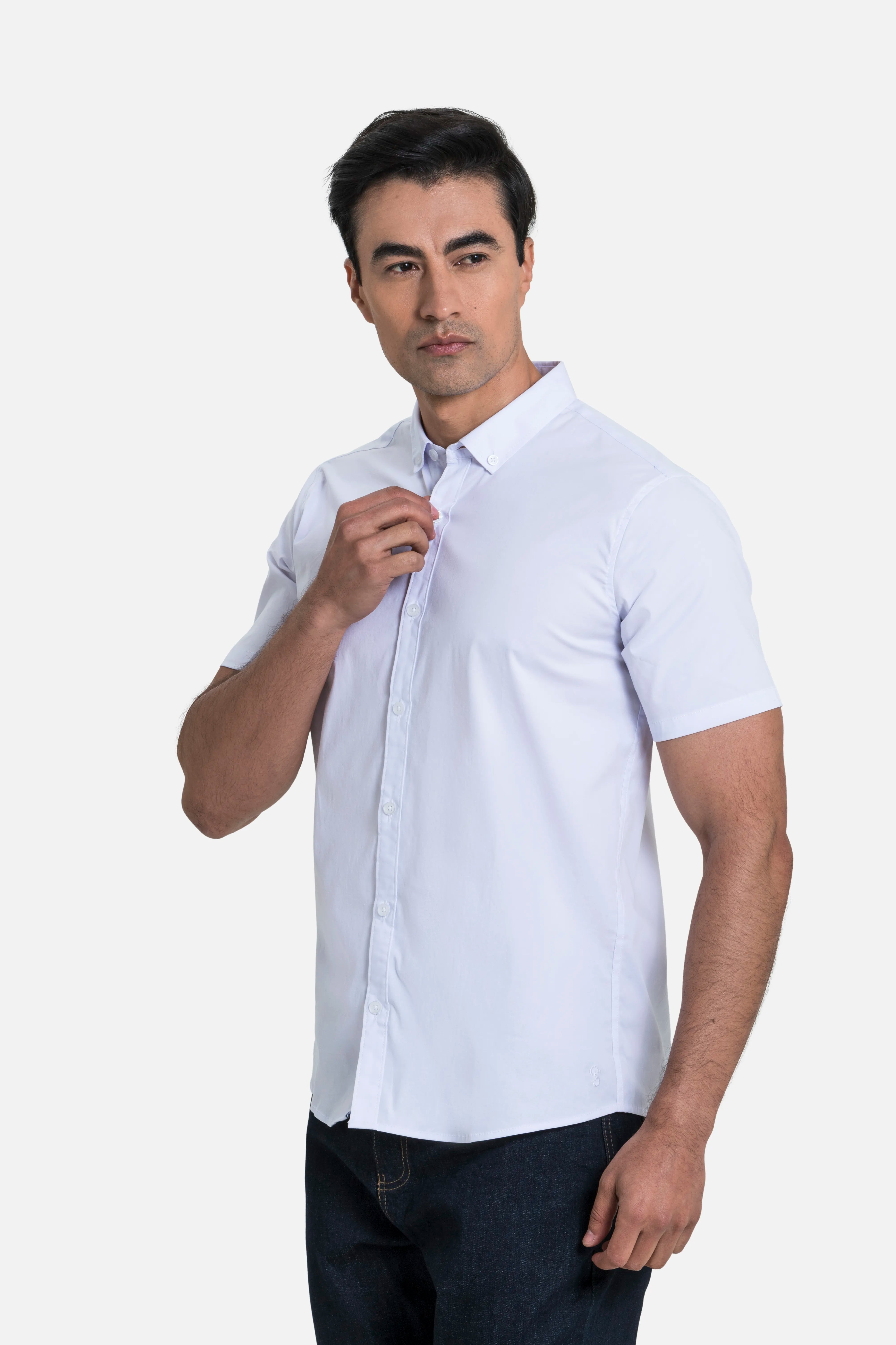 CAMISA SLIM MANGA CORTA COLOR BLANCO OPTICO