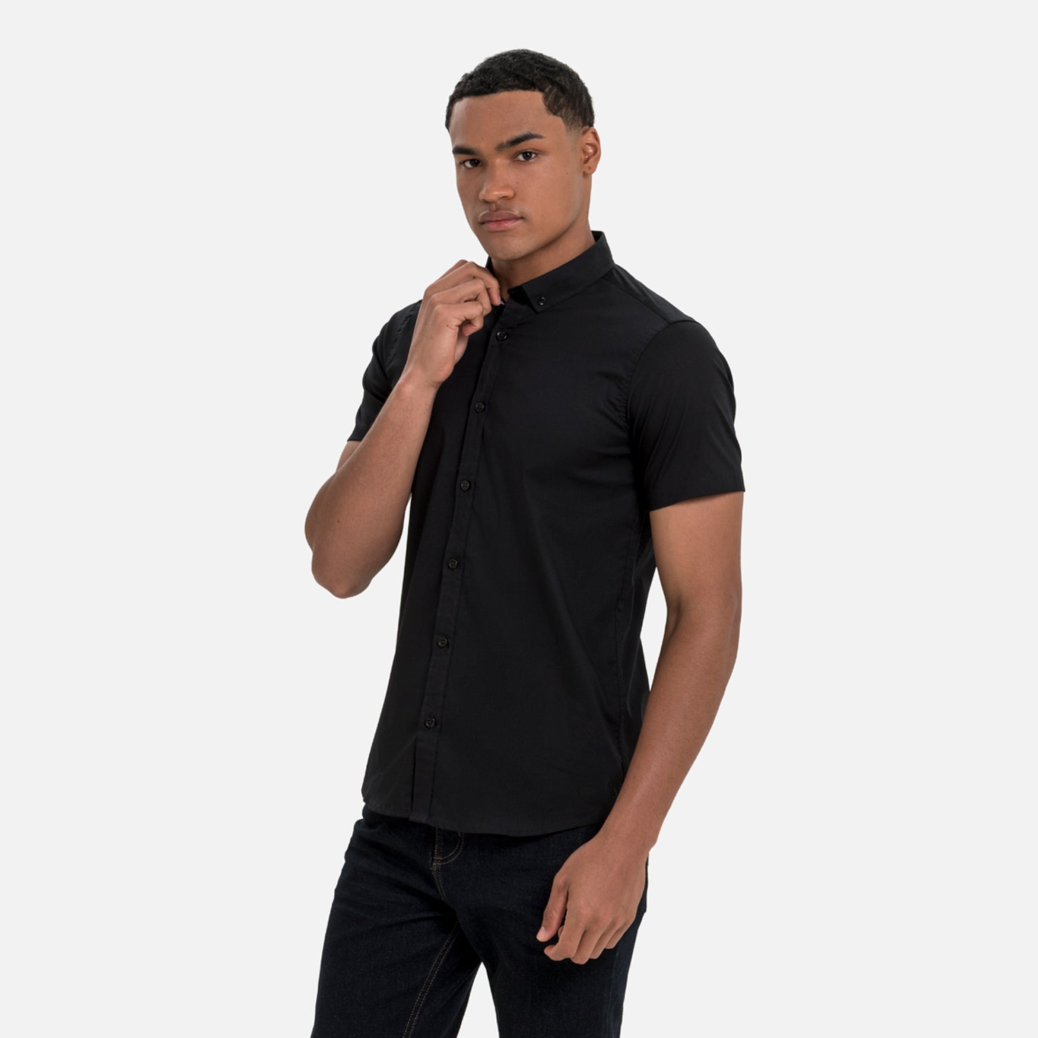 CAMISA SLIM MANGA CORTA COLOR NEGRO