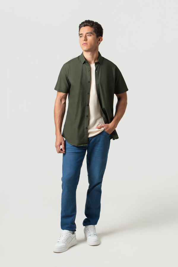 CAMISA MANGA CORTA COLOR VERDE MILITAR