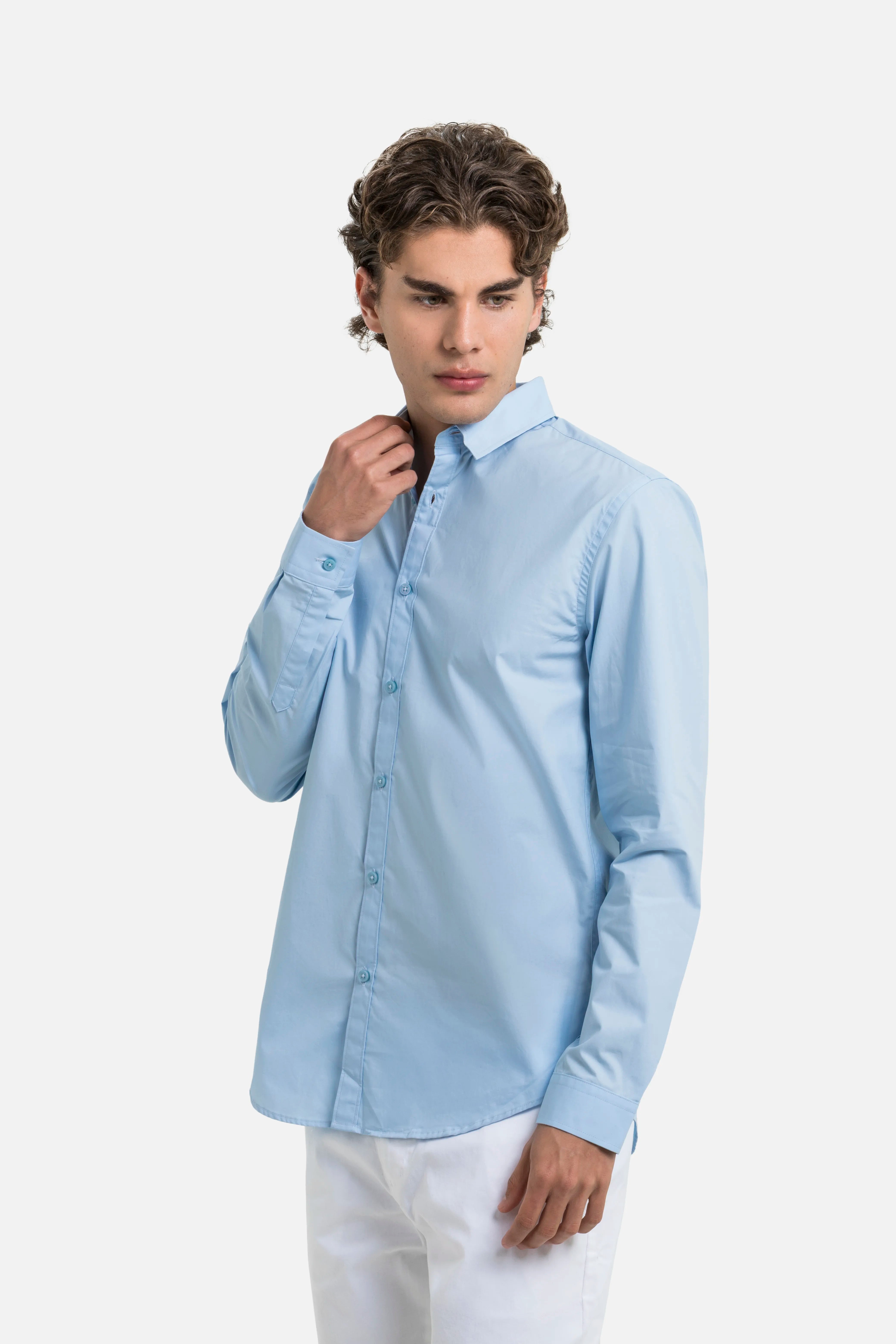 CAMISA MANGA LARGA COLOR AZUL CLARO