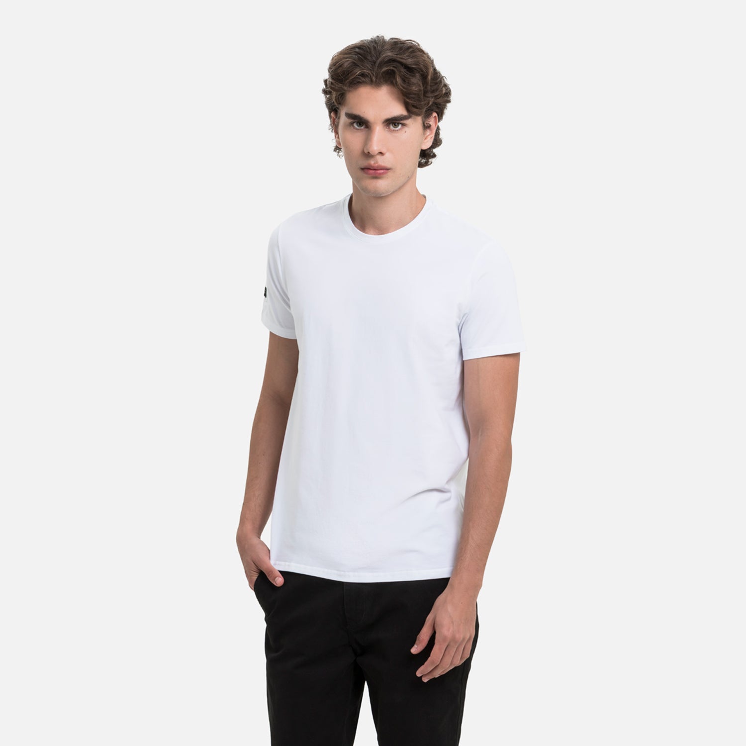 CAMISETA SLIM MANGA CORTA COLOR BLANCO OPTICO