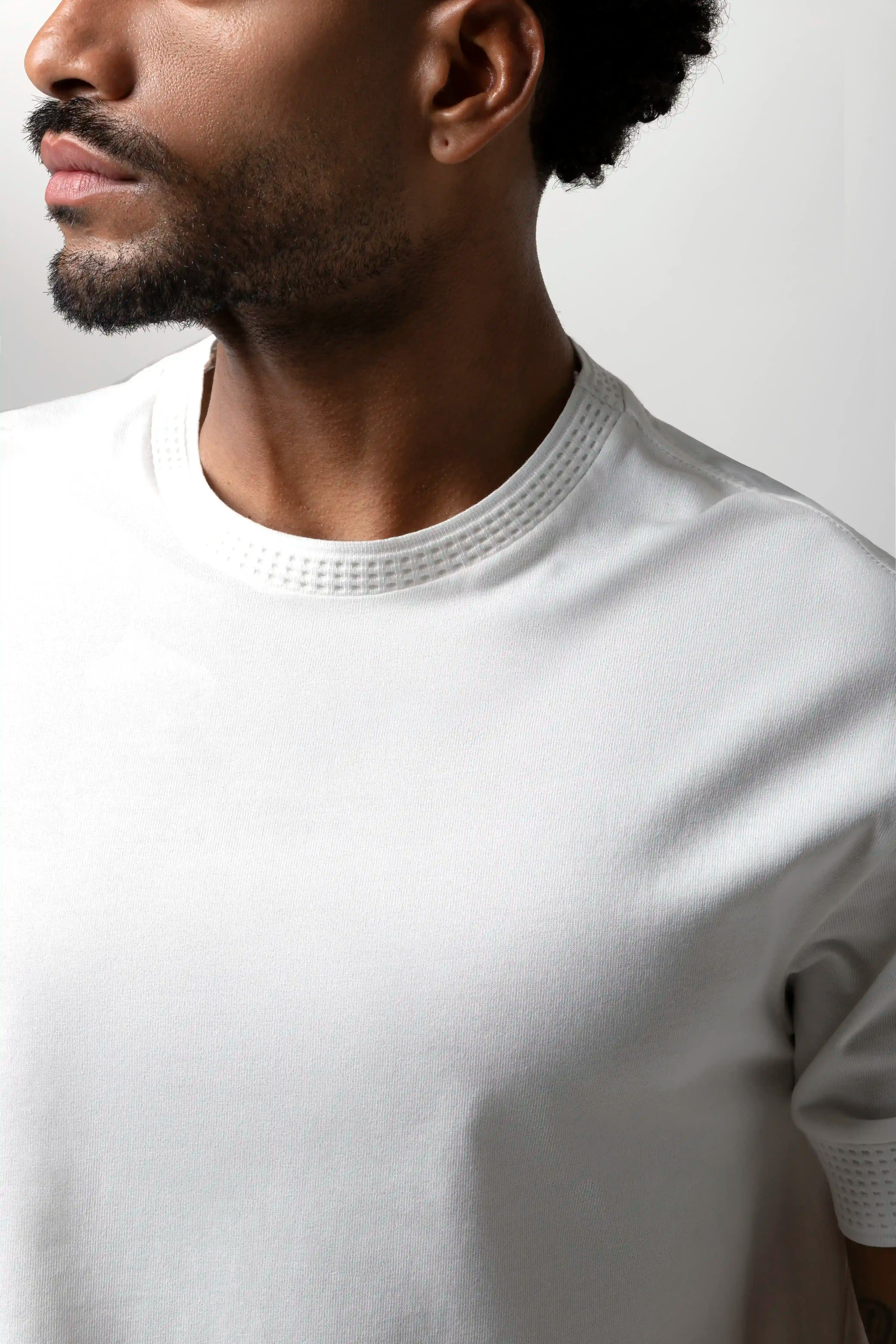 CAMISETA MANGA CORTA COLOR IVORY