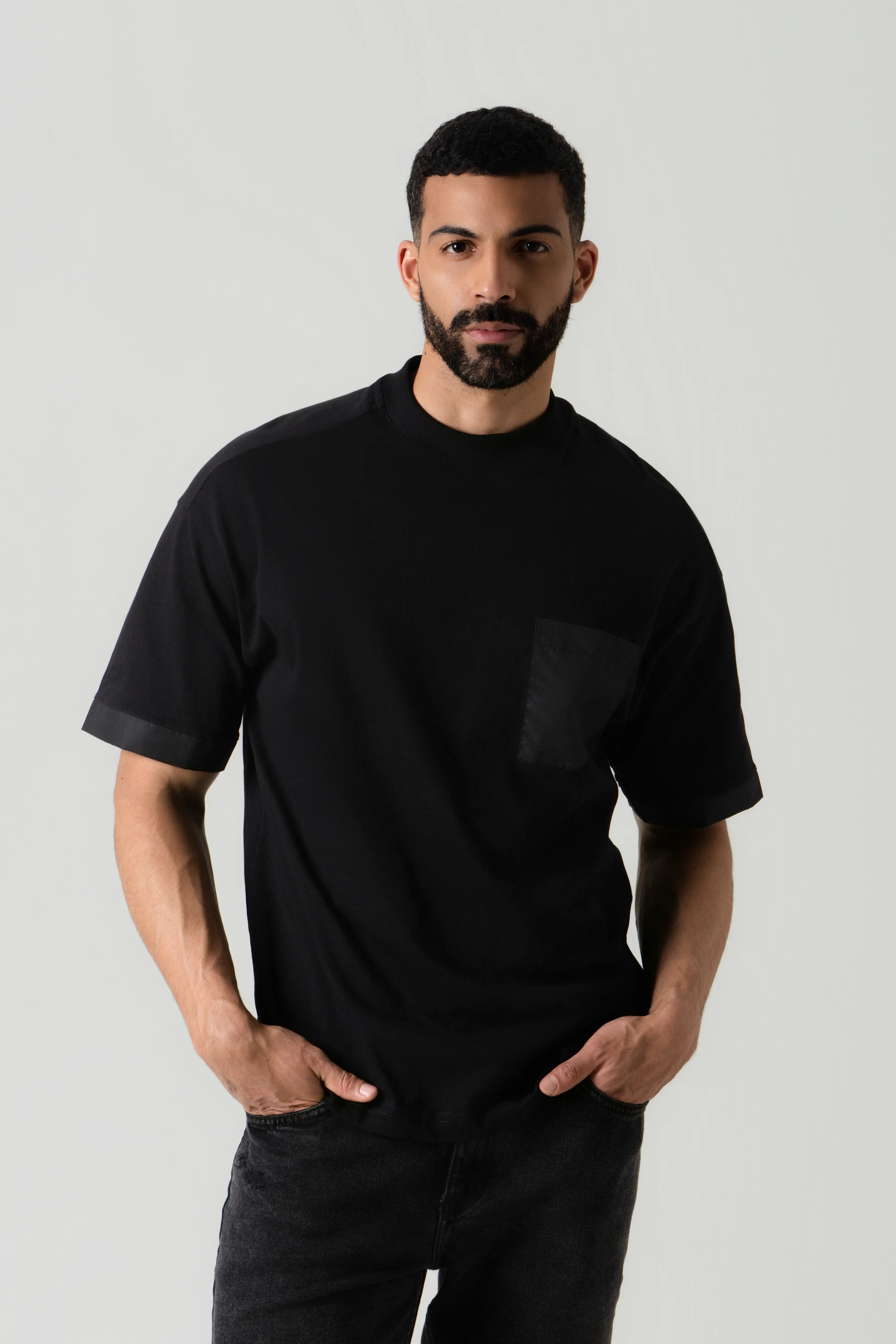 CAMISETA MANGA CORTA COLOR NEGRO