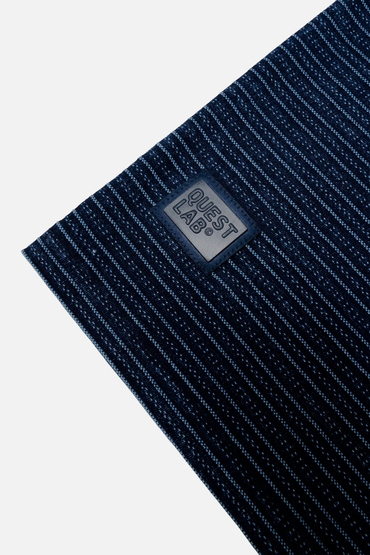 CAMISETA MANGA CORTA COLOR AZUL INDIGO