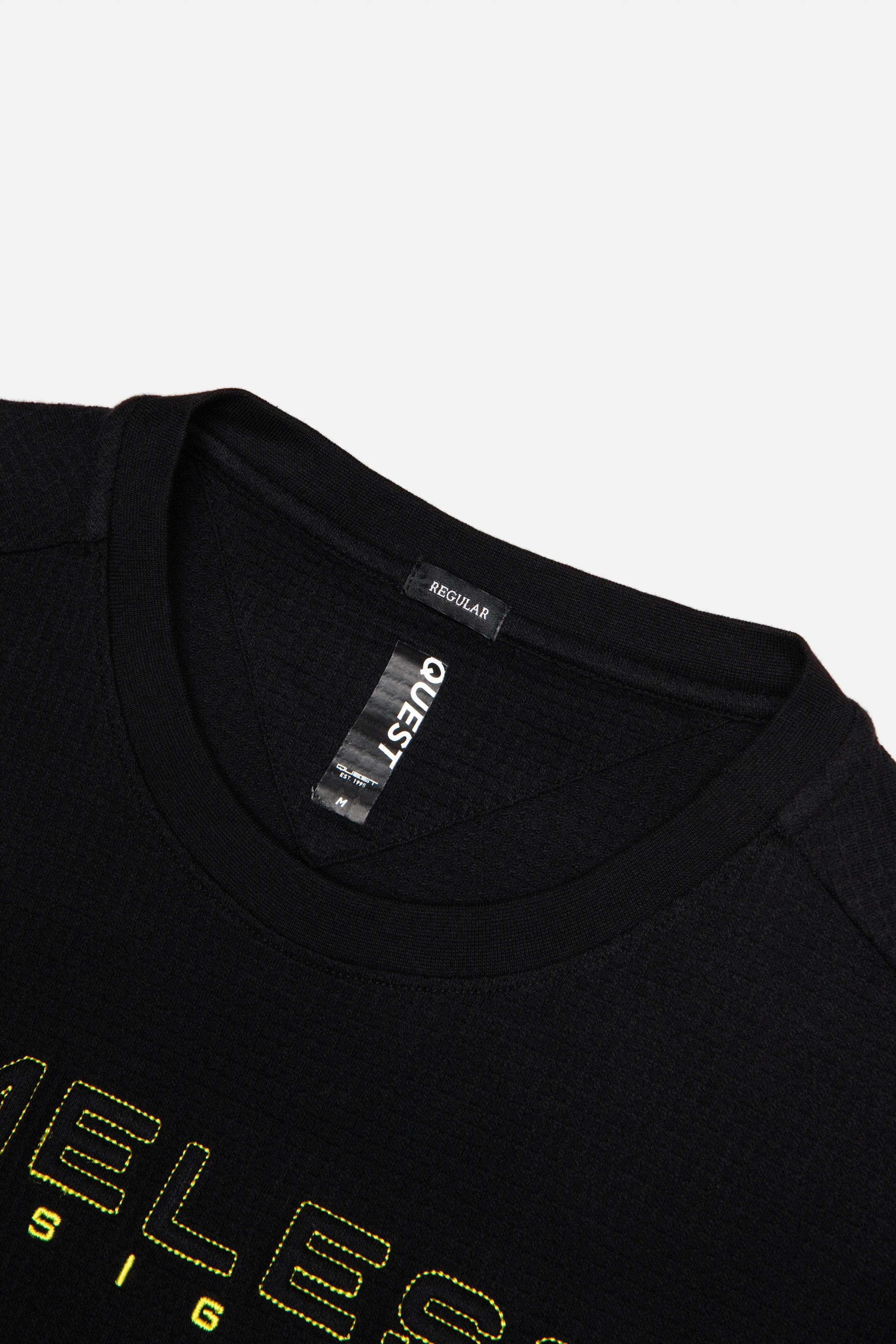 CAMISETA MANGA CORTA COLOR NEGRO
