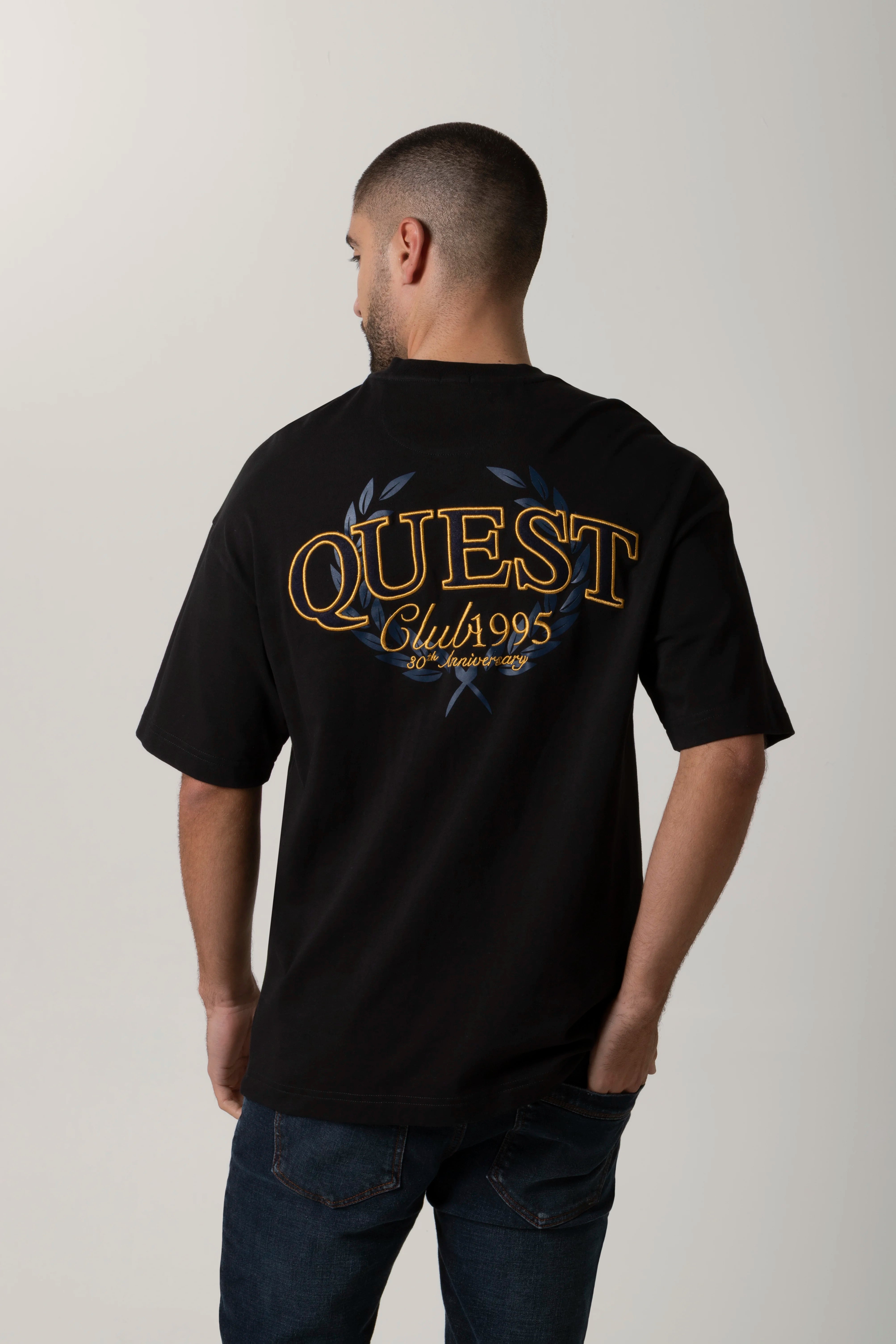 CAMISETA MANGA CORTA COLOR NEGRO