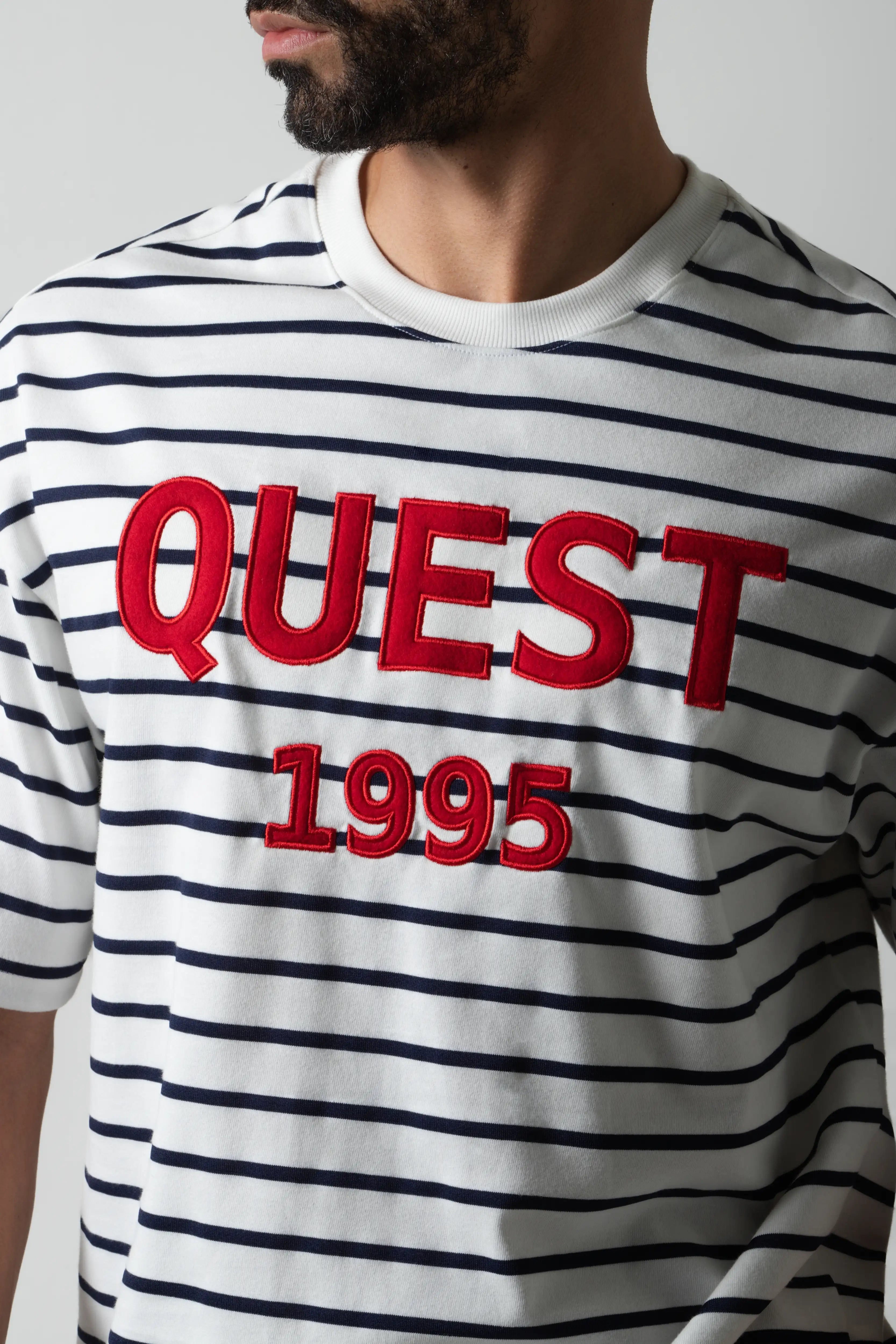 CAMISETA MANGA CORTA COLOR IVORY-AZUL OSCURO