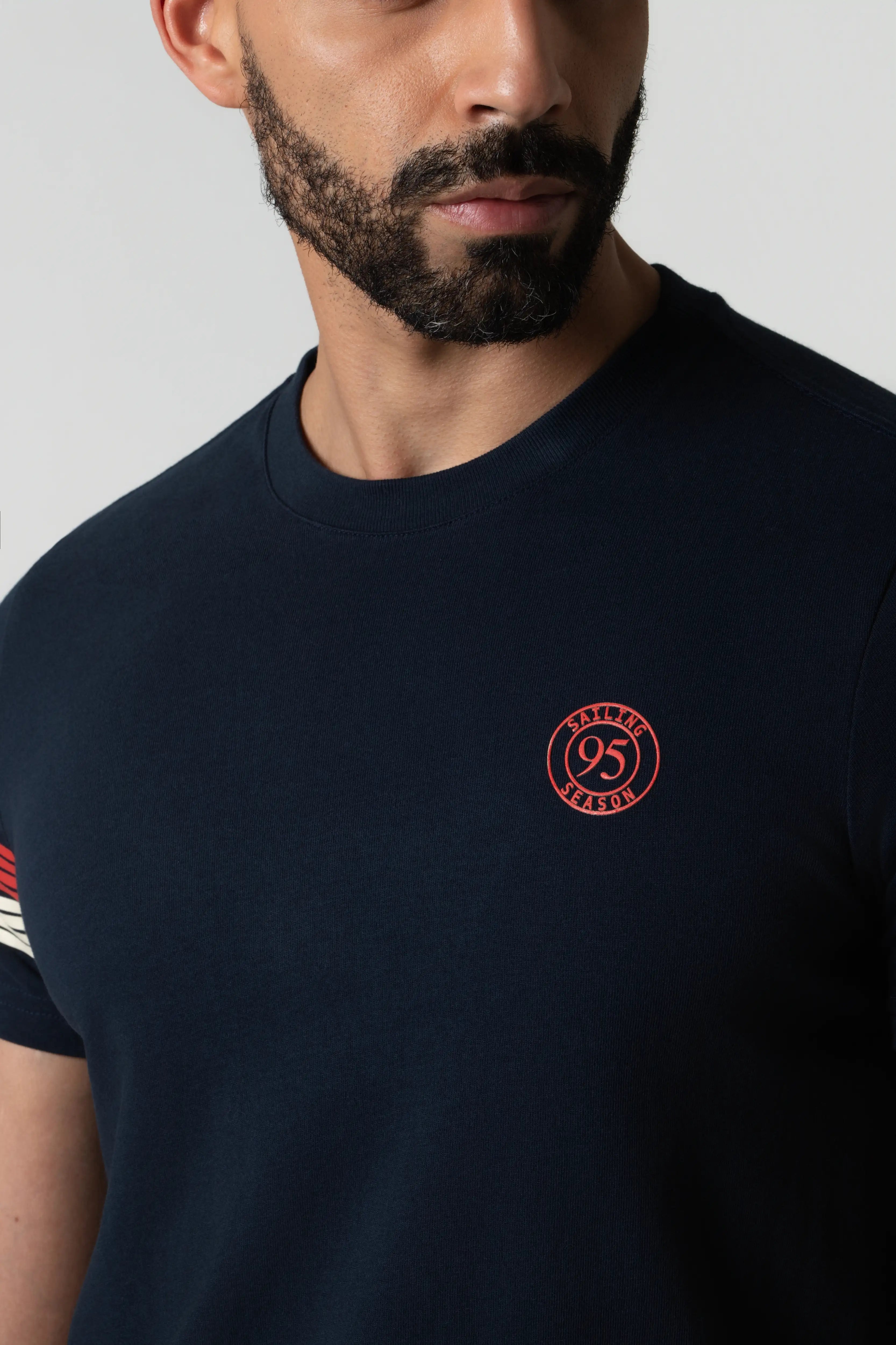 CAMISETA MANGA CORTA COLOR AZUL OSCURO