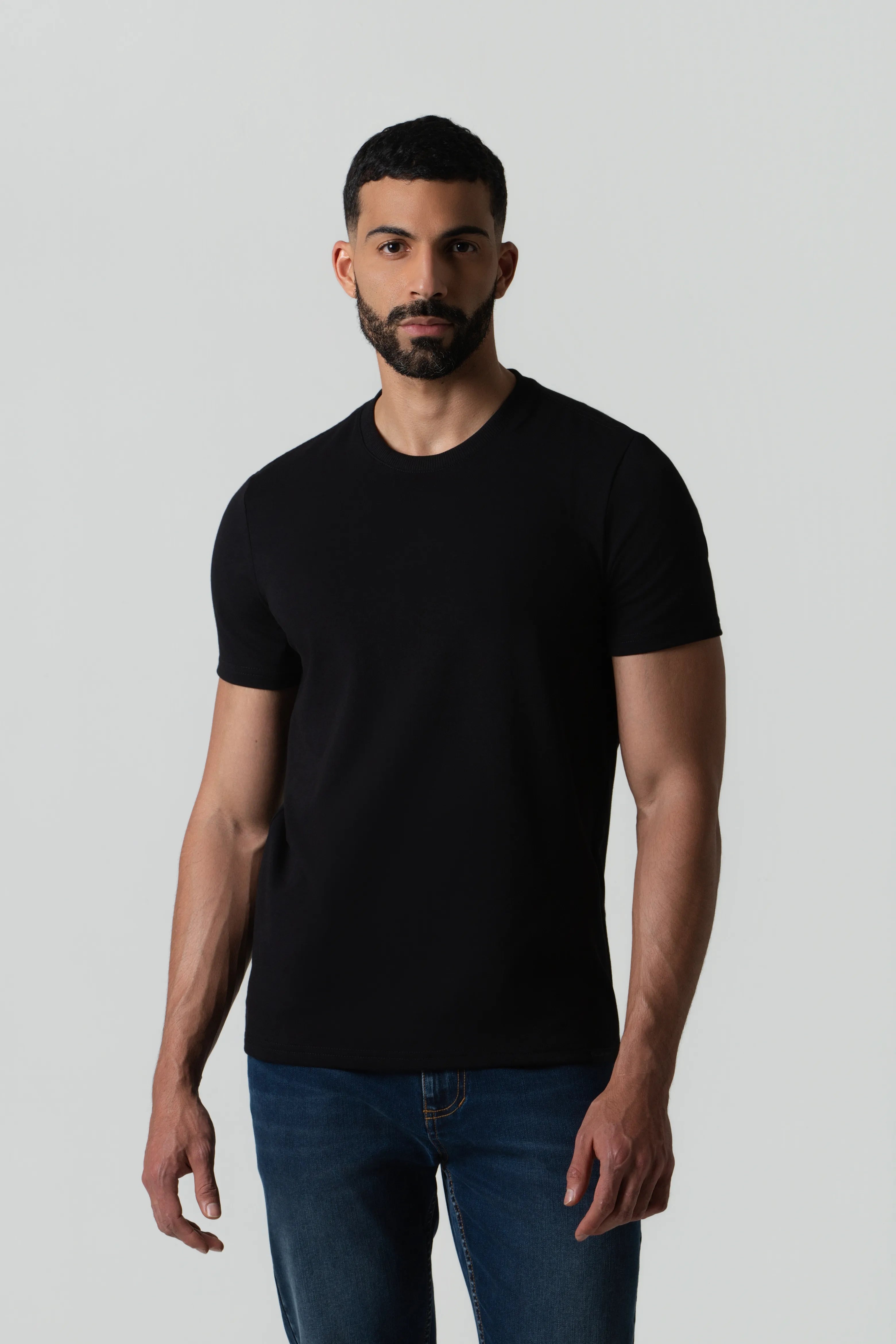 CAMISETA MANGA CORTA COLOR NEGRO