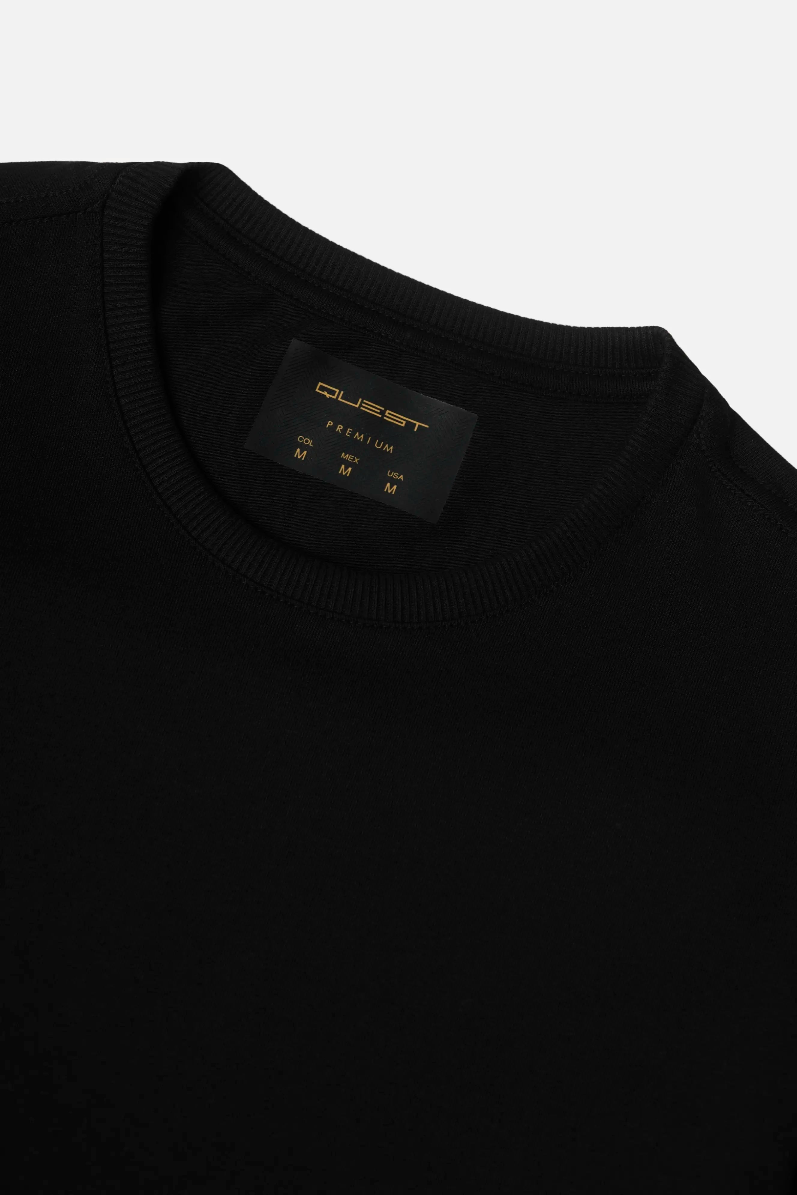 CAMISETA MANGA CORTA COLOR NEGRO