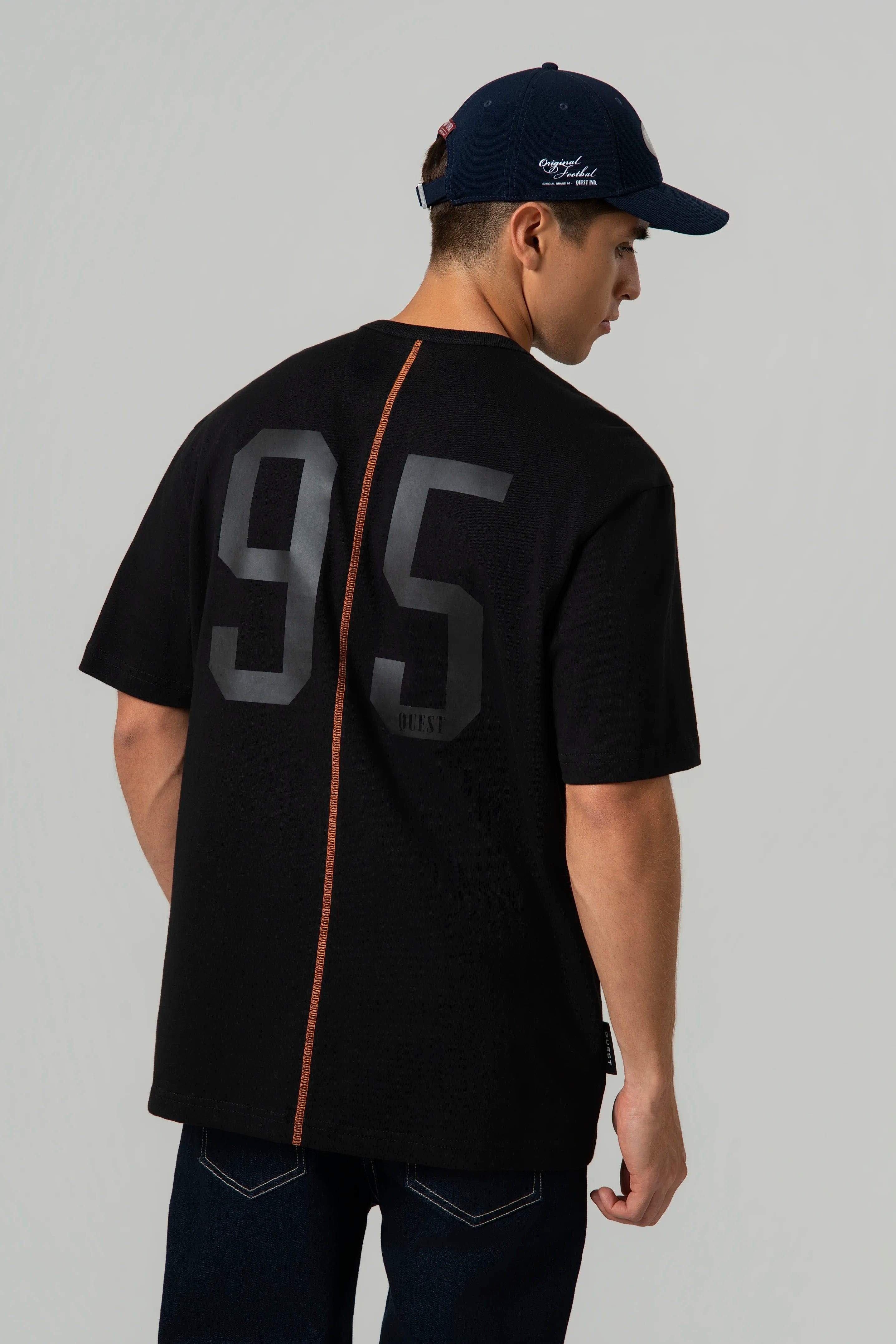 CAMISETA MANGA CORTA COLOR NEGRO
