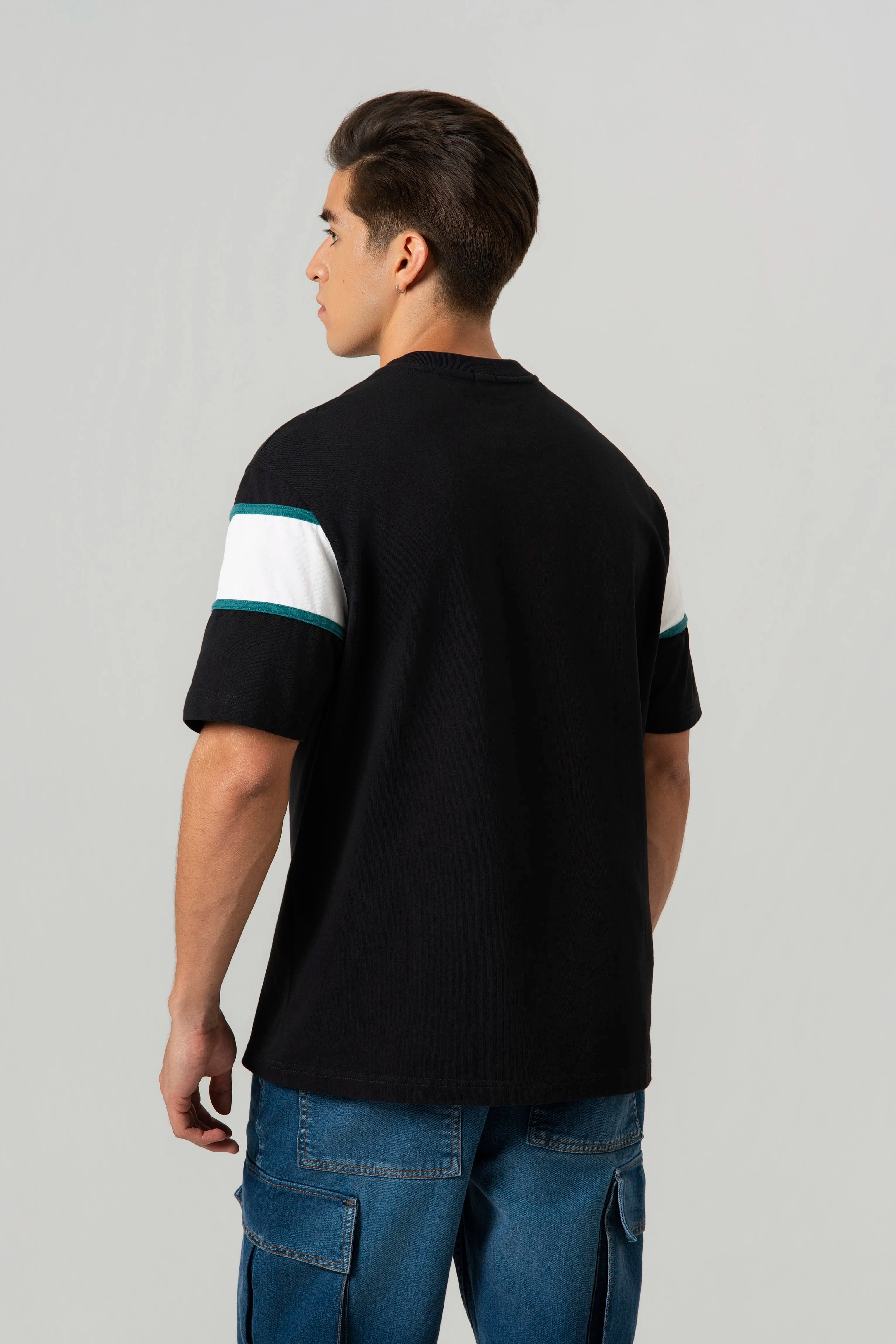 CAMISETA MANGA CORTA COLOR NEGRO
