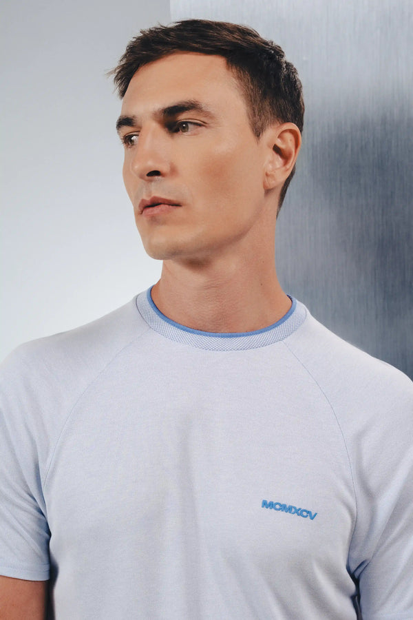 CAMISETA MANGA CORTA COLOR BABY BLUE