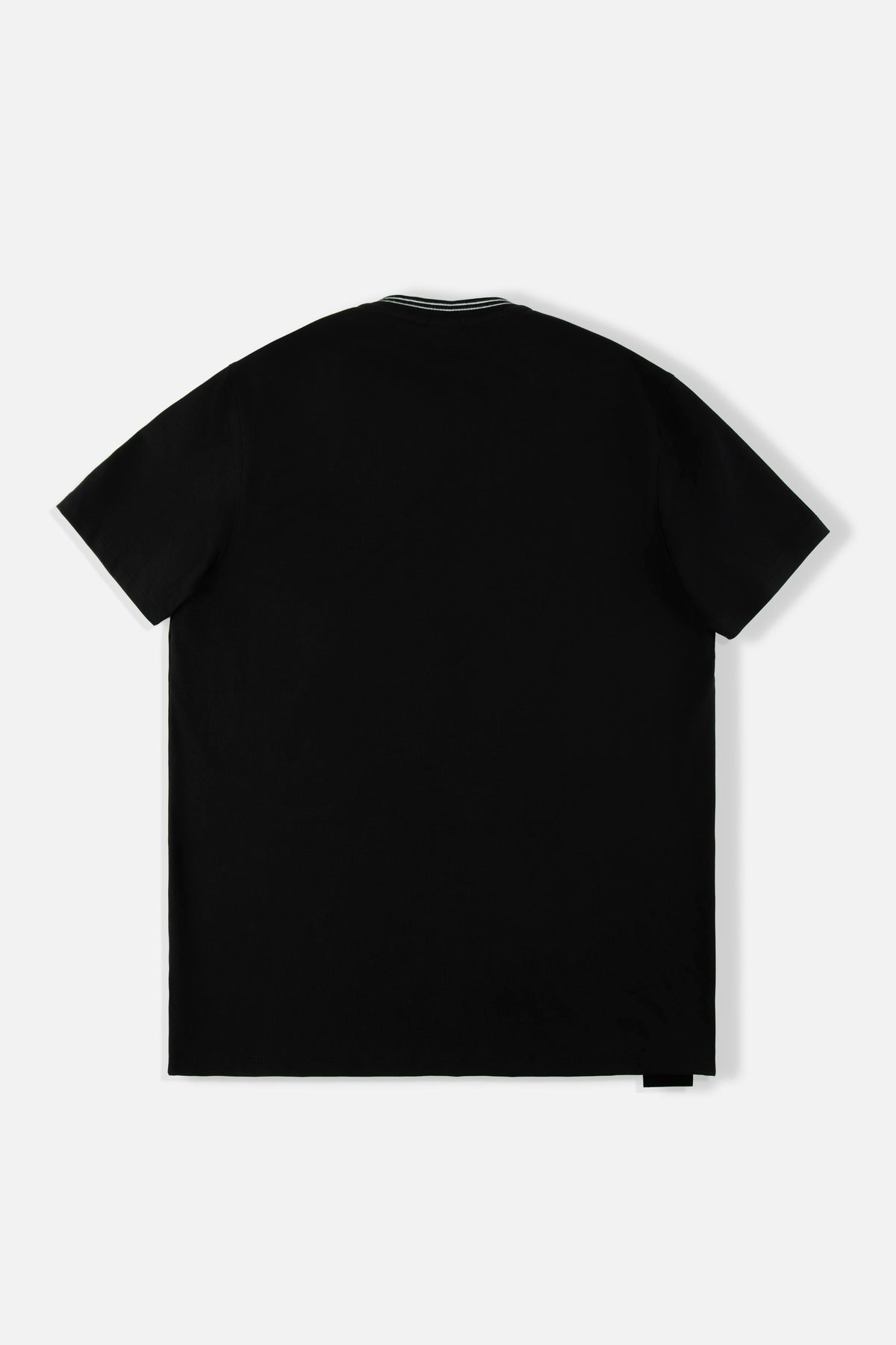 CAMISETA MANGA CORTA COLOR NEGRO