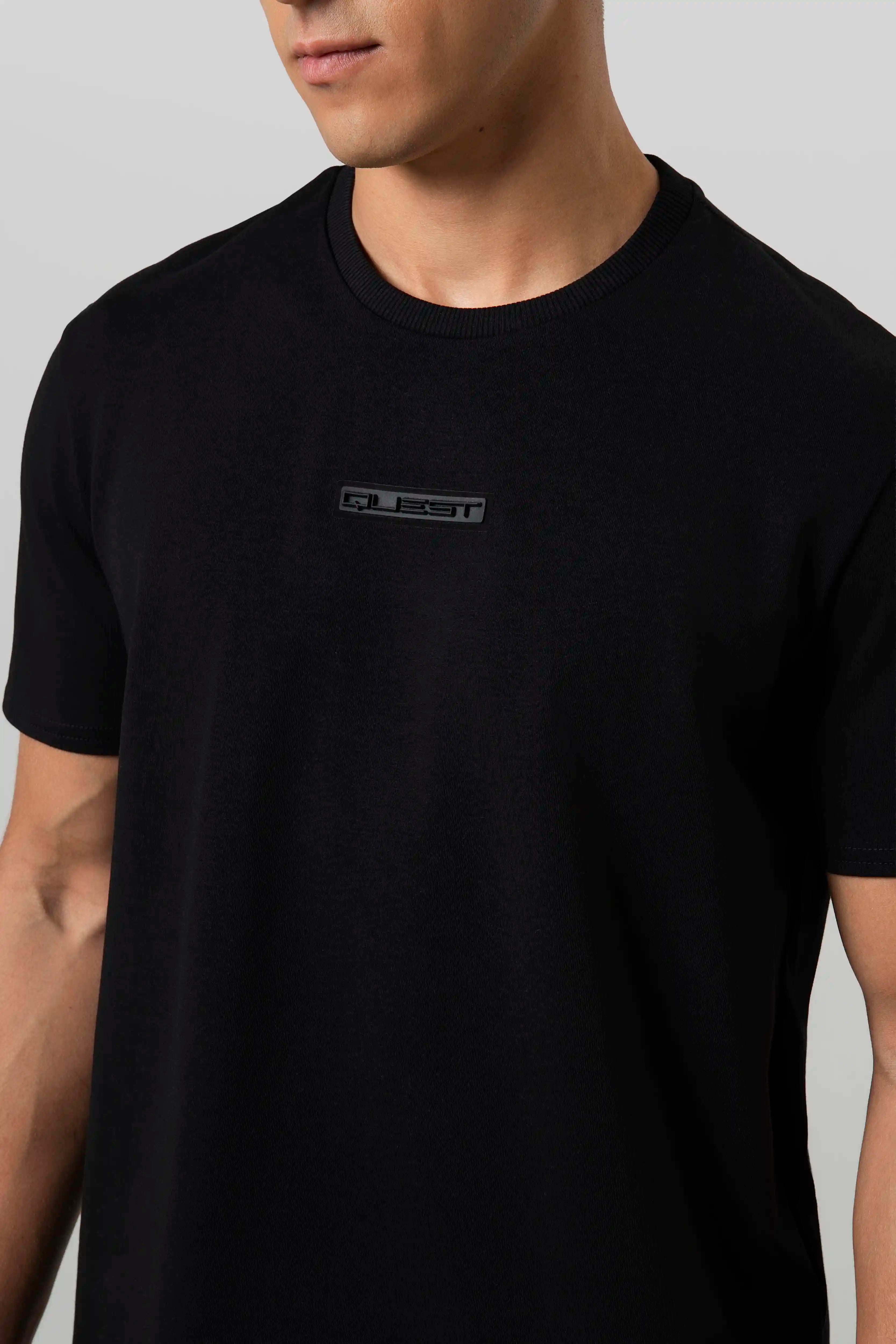 CAMISETA MANGA CORTA COLOR NEGRO