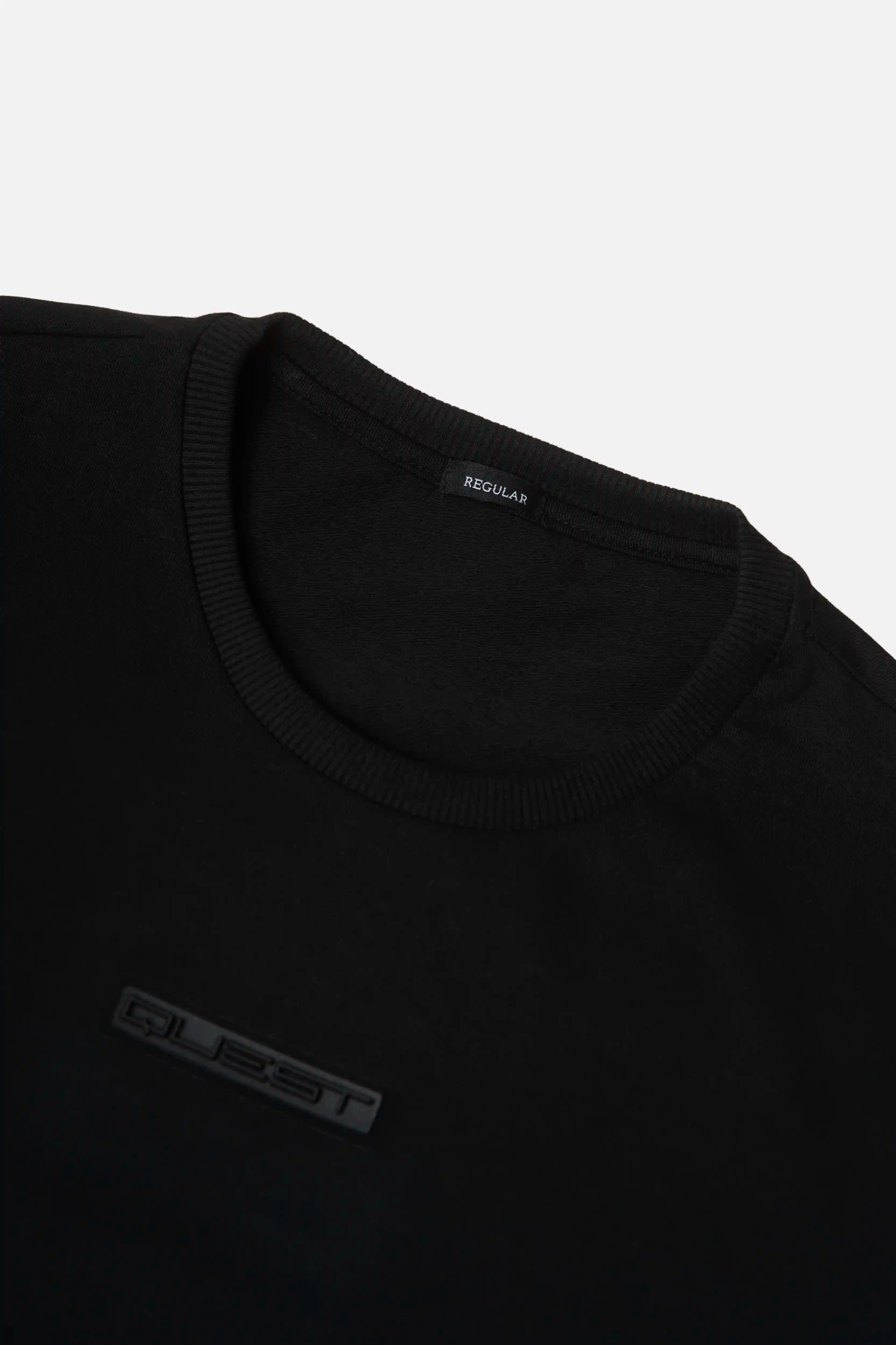 CAMISETA MANGA CORTA COLOR NEGRO