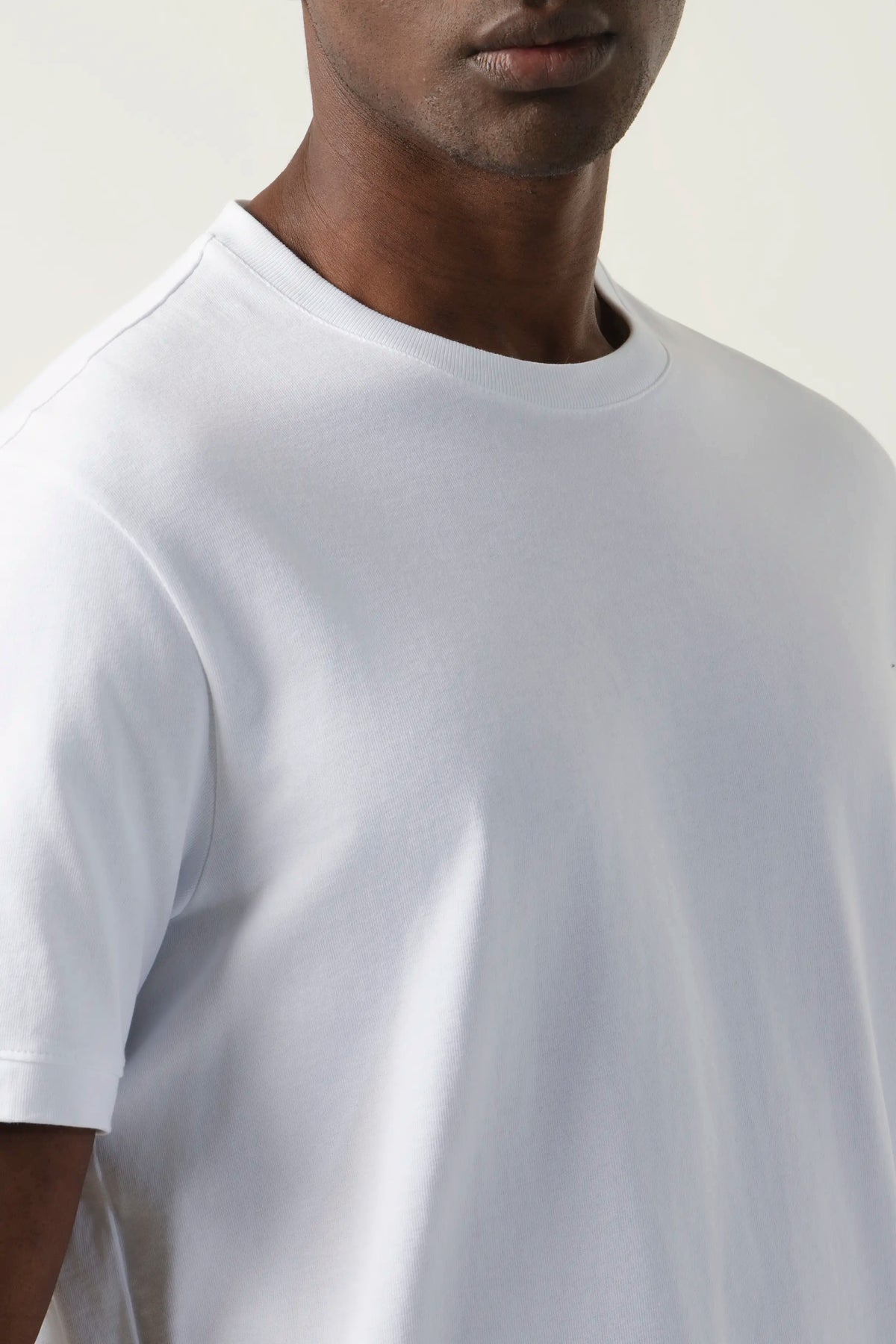 CAMISETA MANGA CORTA COLOR BLANCO