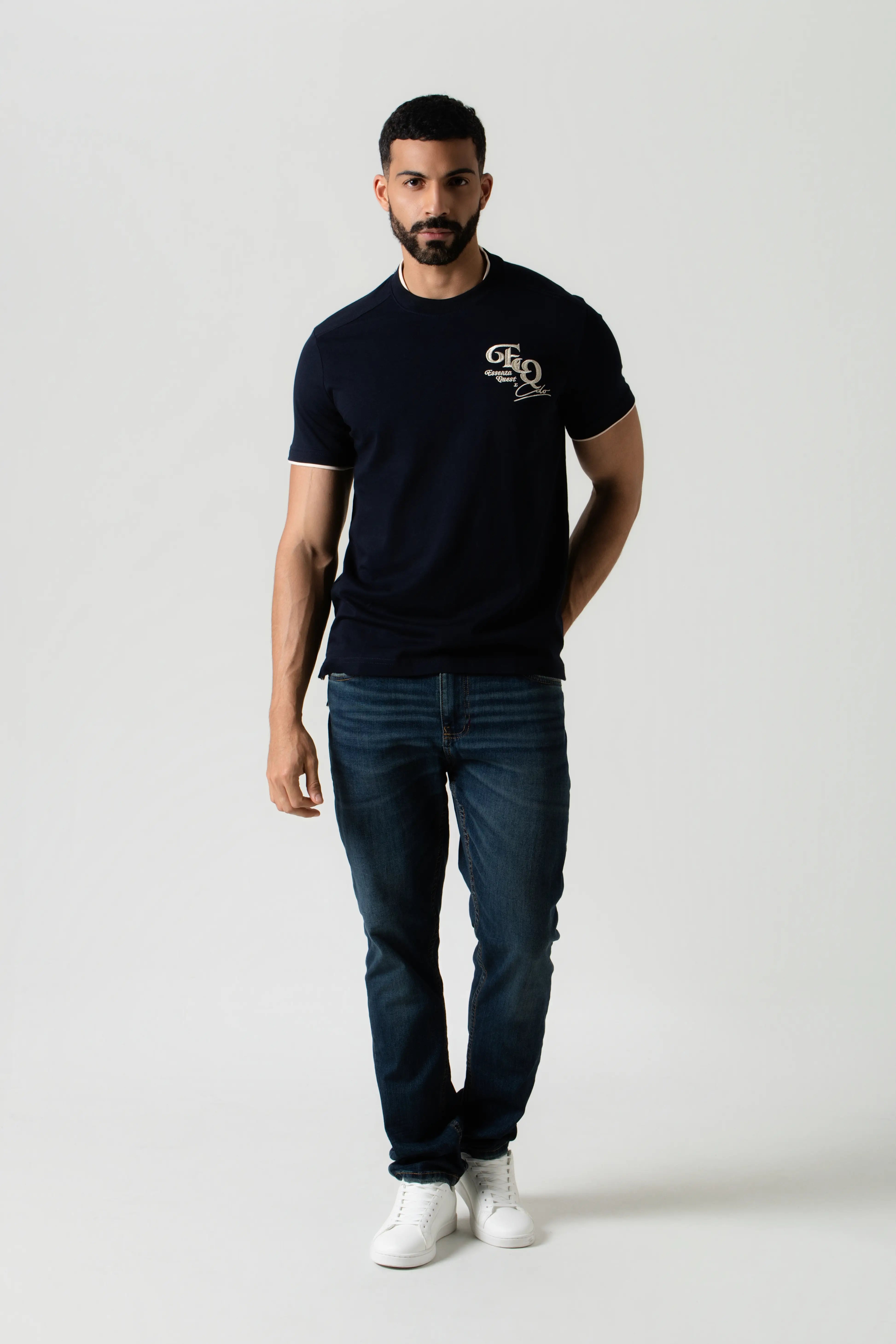 CAMISETA MANGA CORTA COLOR AZUL OSCURO