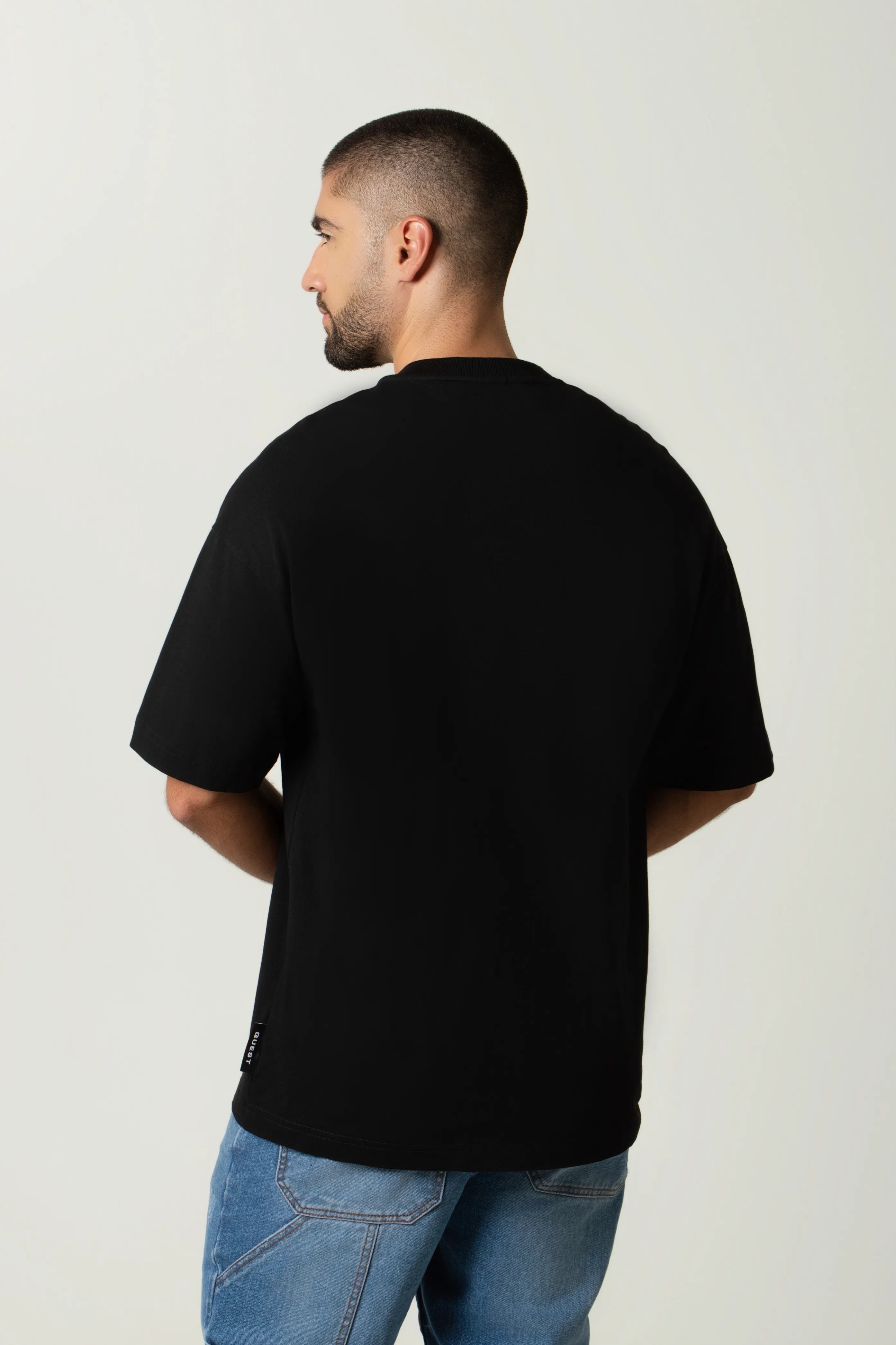 CAMISETA MANGA CORTA COLOR NEGRO