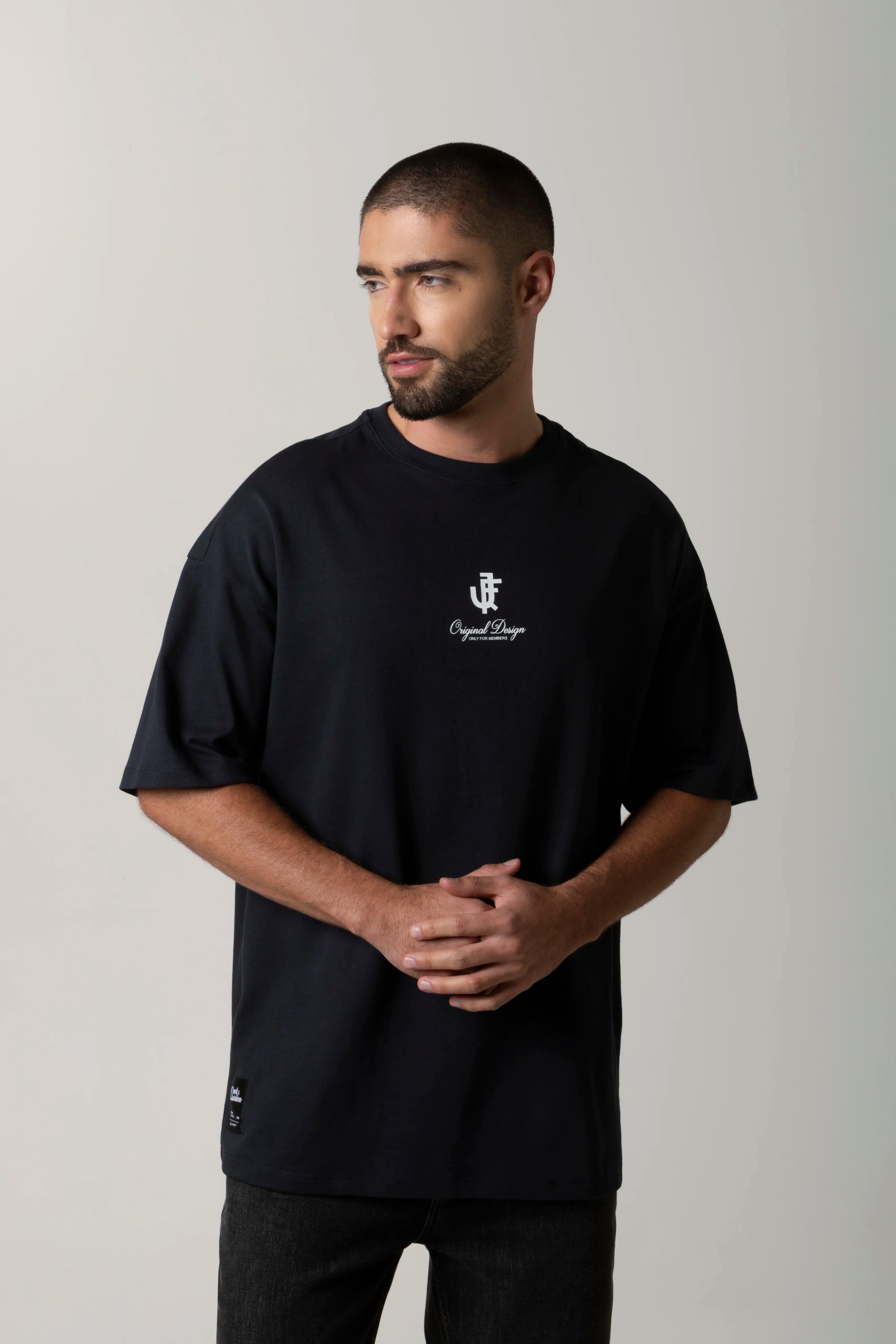 CAMISETA MANGA CORTA COLOR AZUL OSCURO