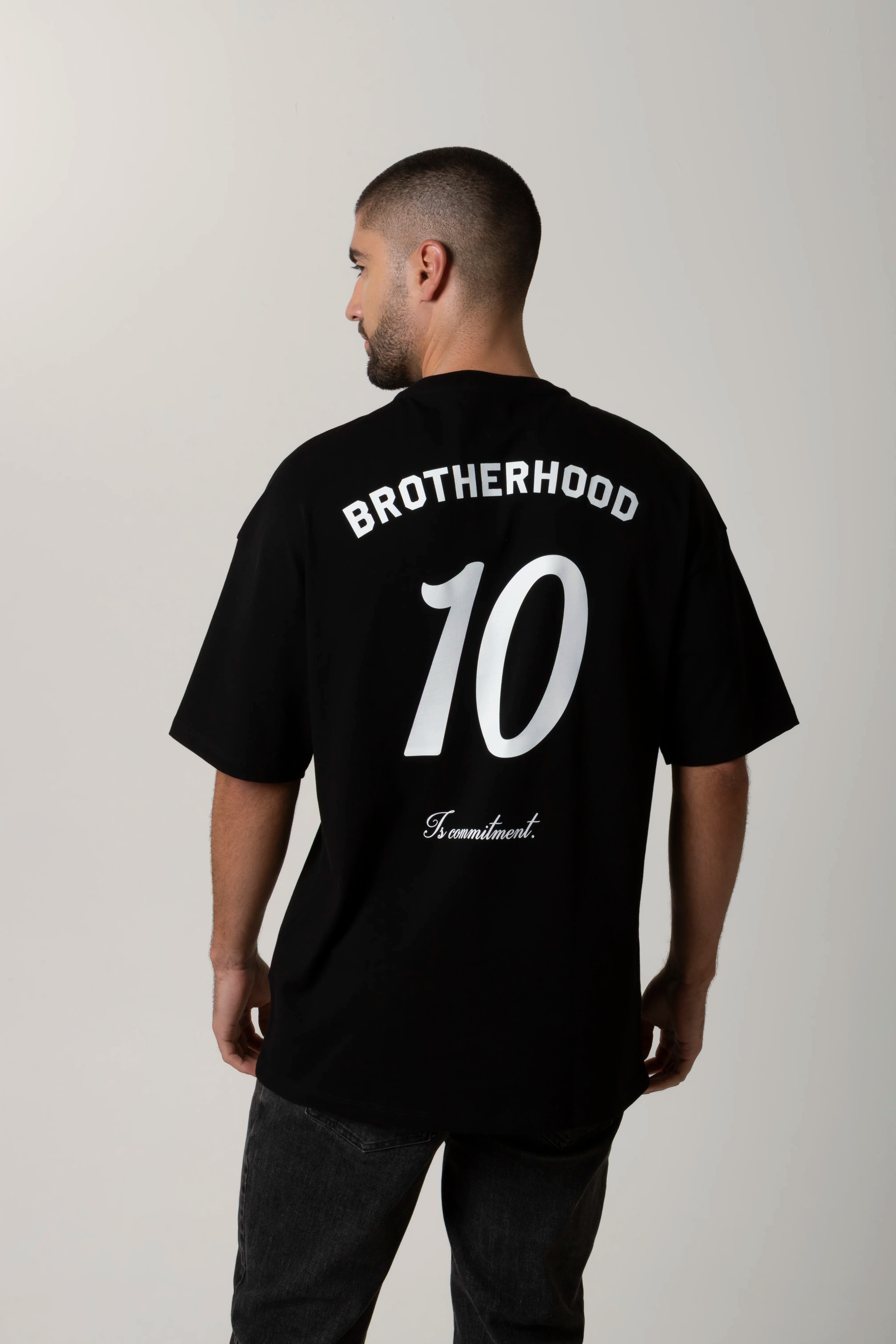 CAMISETA MANGA CORTA COLOR NEGRO