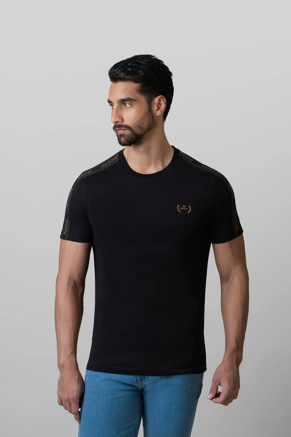 CAMISETA MANGA CORTA COLOR NEGRO