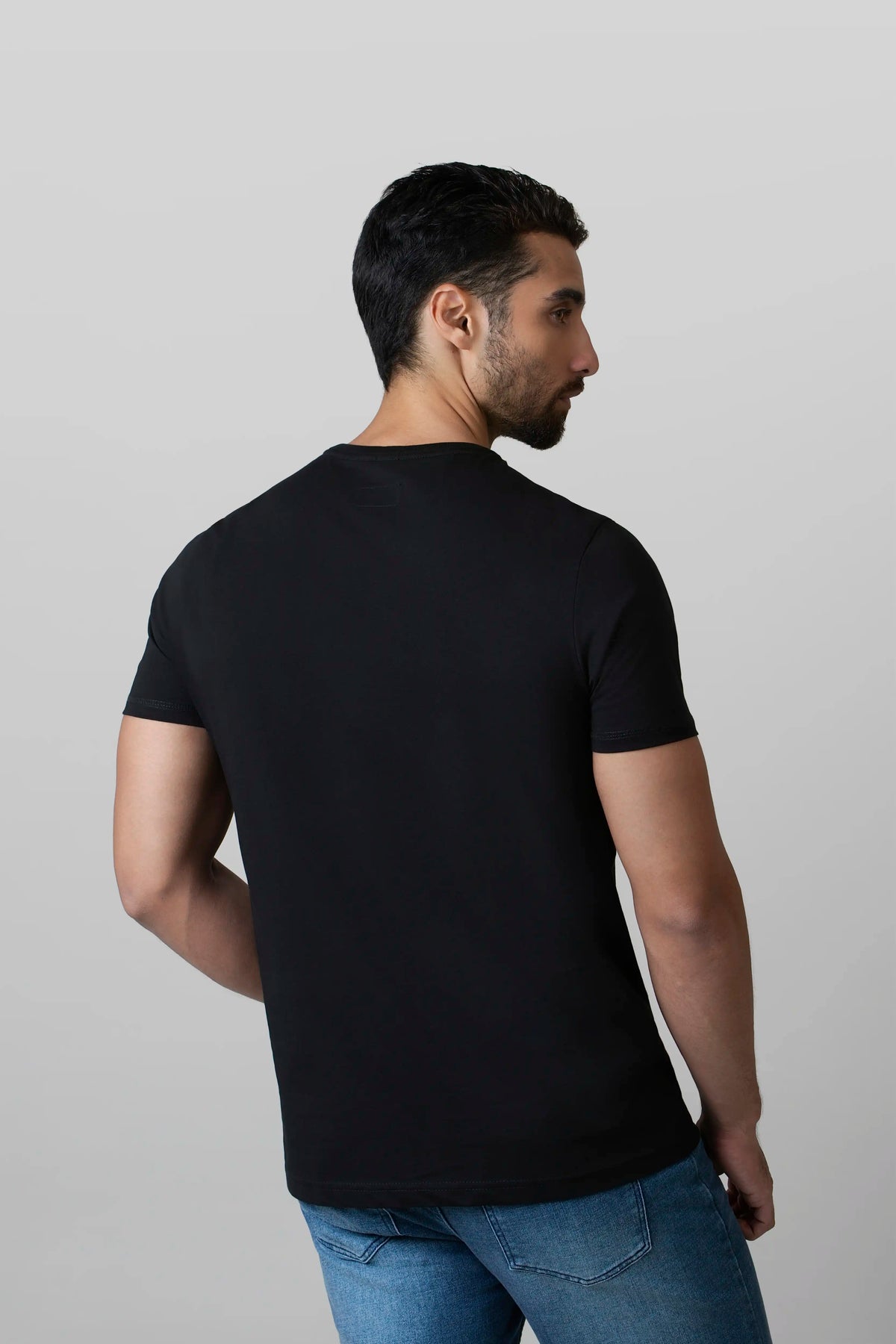 CAMISETA MANGA CORTA COLOR NEGRO