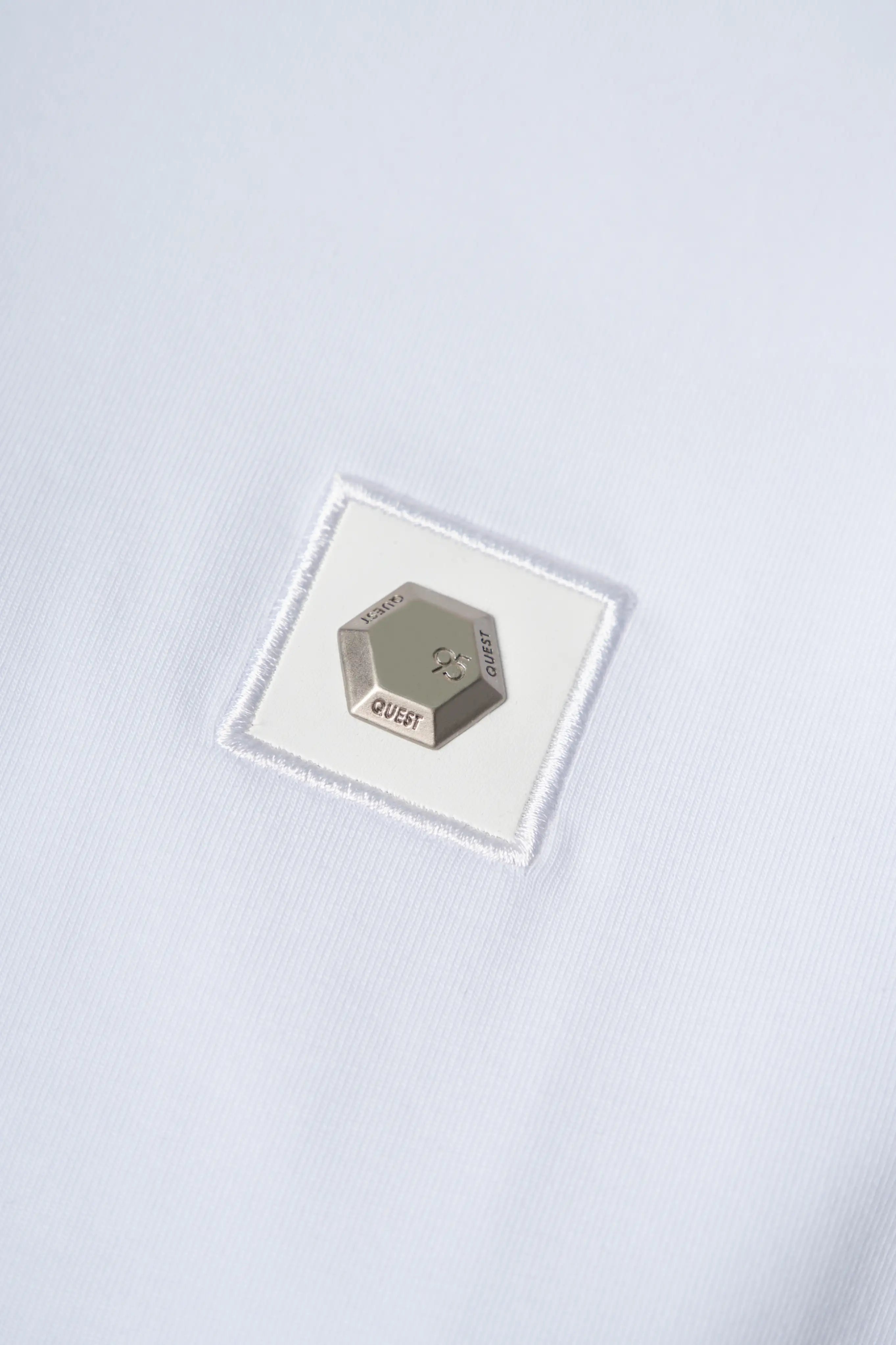 CAMISETA PREMIUM MANGA CORTA COLOR BLANCO OPTICO