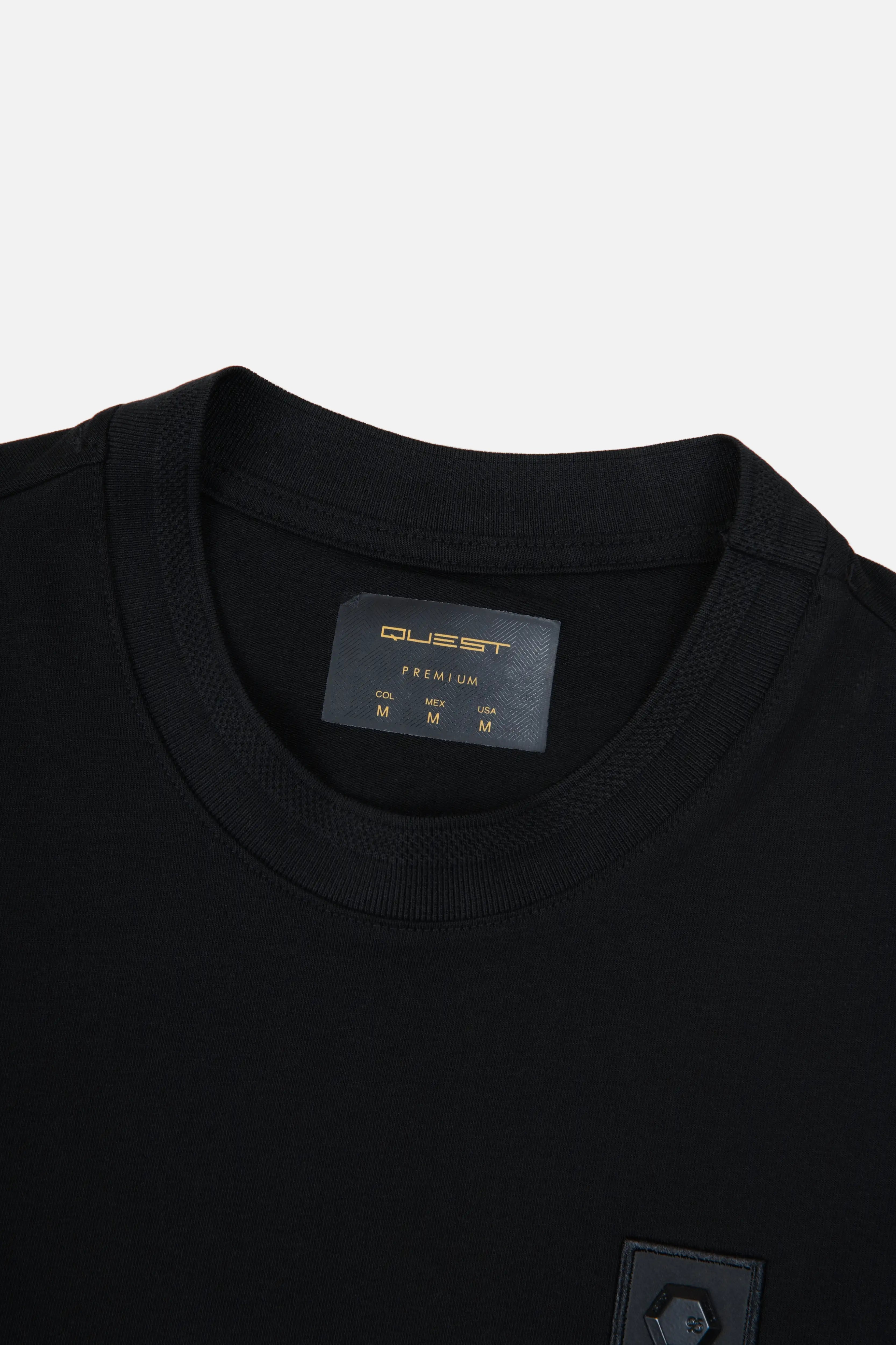 CAMISETA PREMIUM MANGA CORTA COLOR NEGRO