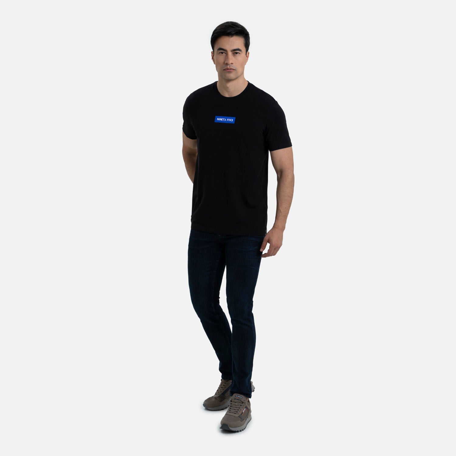 CAMISETA PREMIUM MANGA CORTA COLOR NEGRO