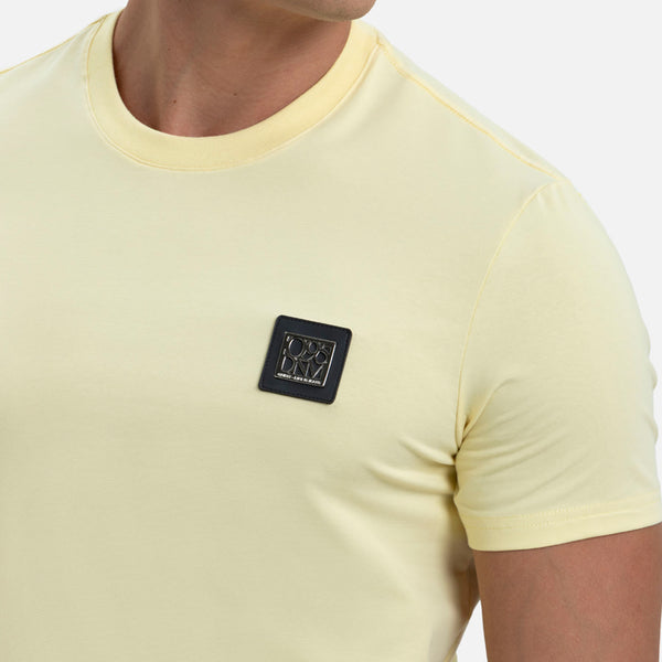 CAMISETA PREMIUM MANGA CORTA COLOR BANANA PALIDO